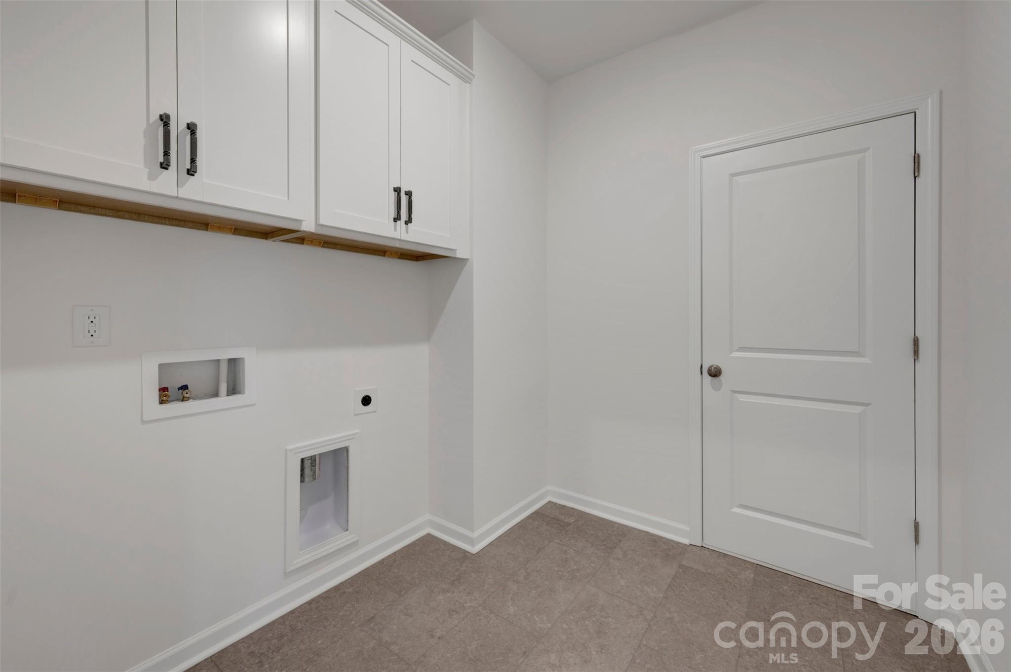 205 Amber Glen Drive — Locust