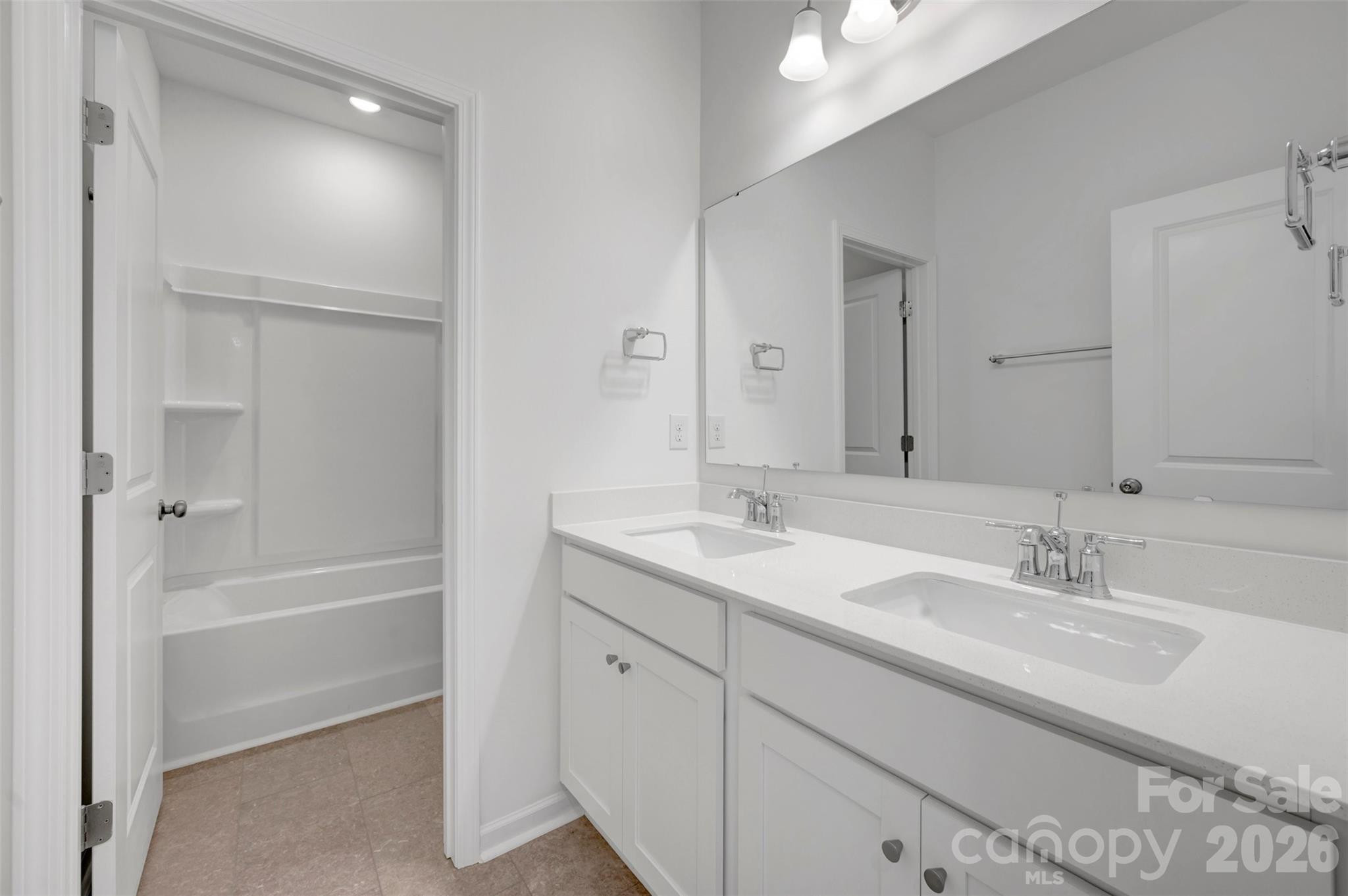 221 Amber Glen Drive — Locust