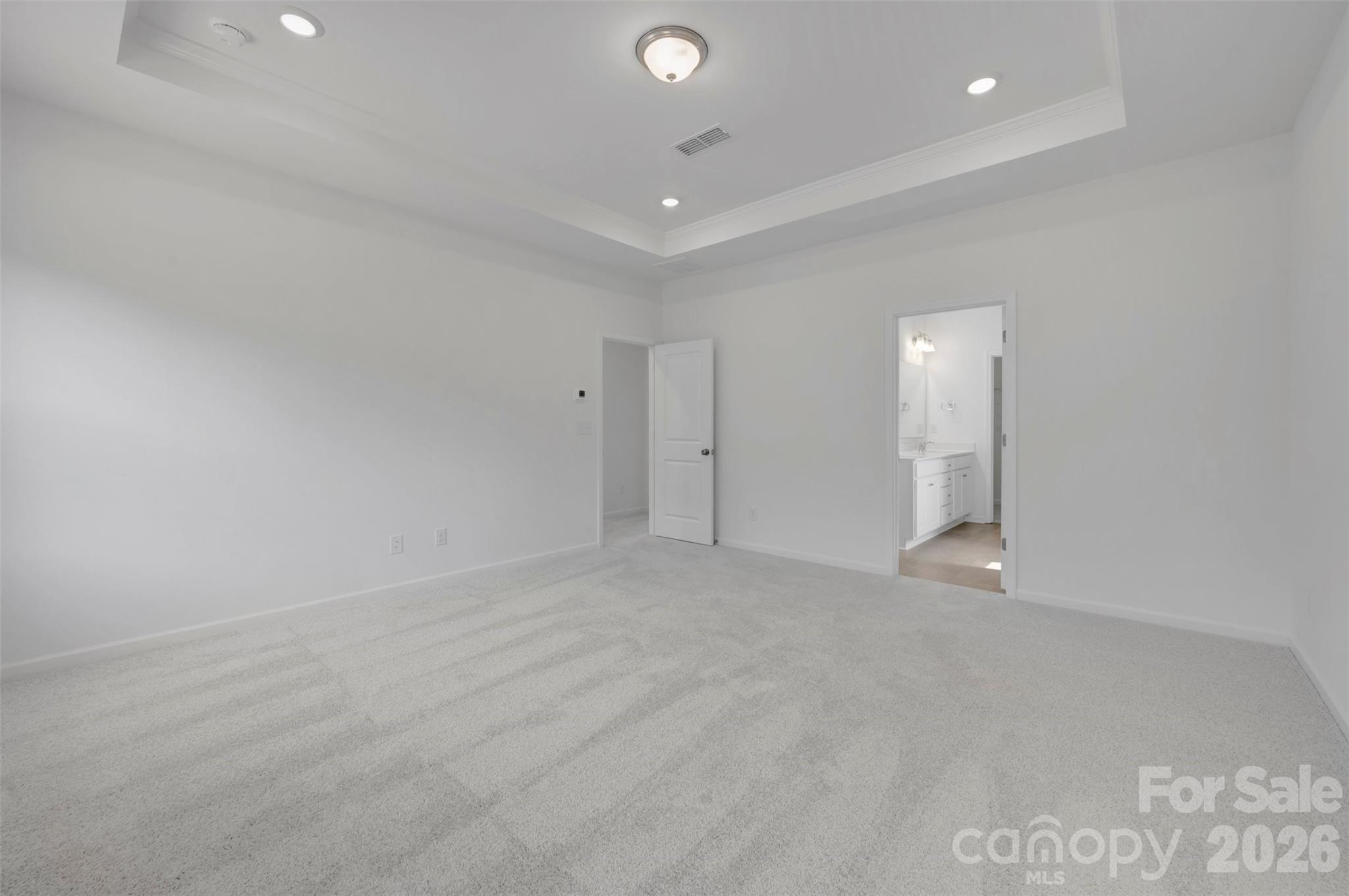 221 Amber Glen Drive — Locust