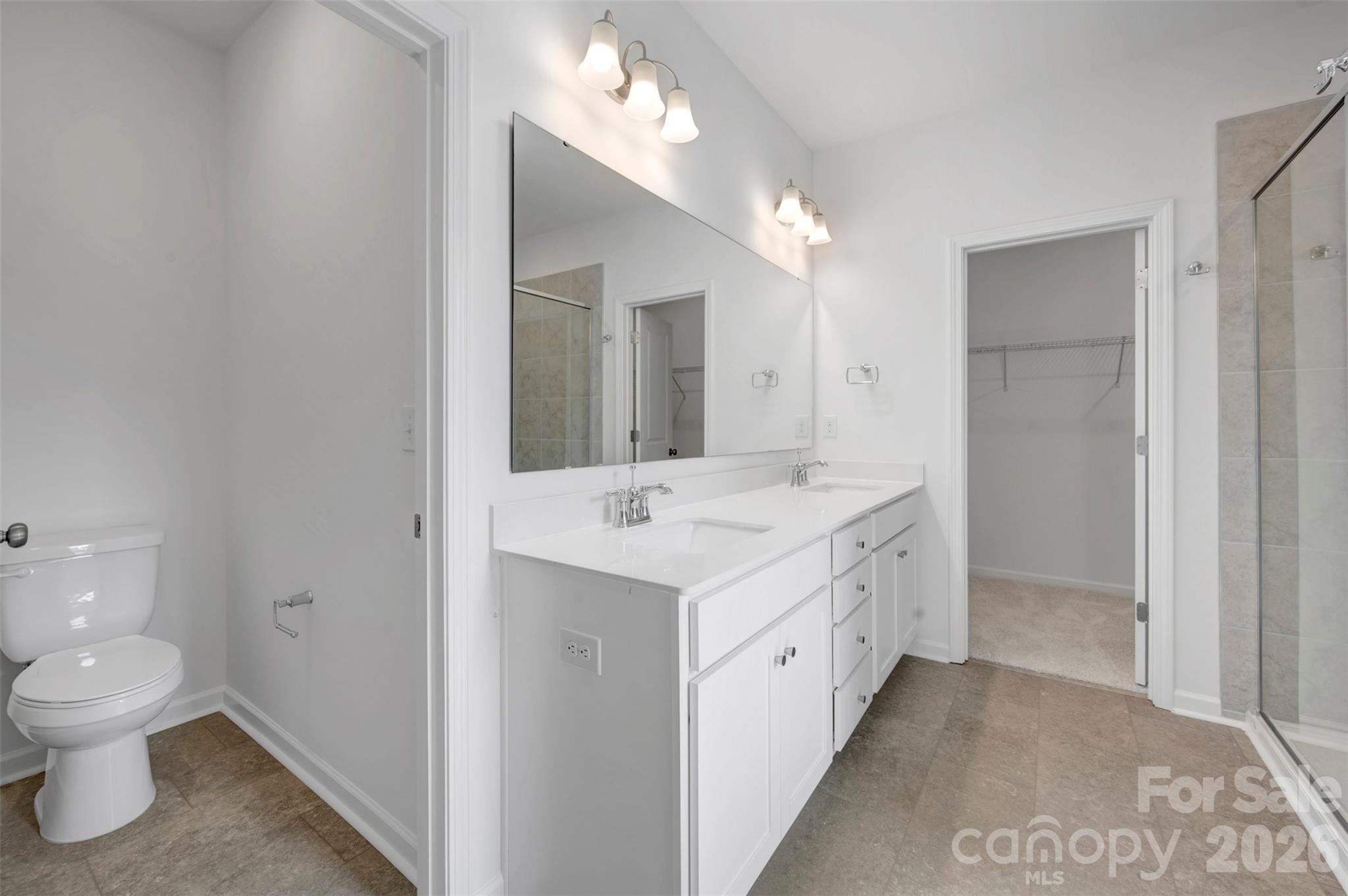 221 Amber Glen Drive — Locust