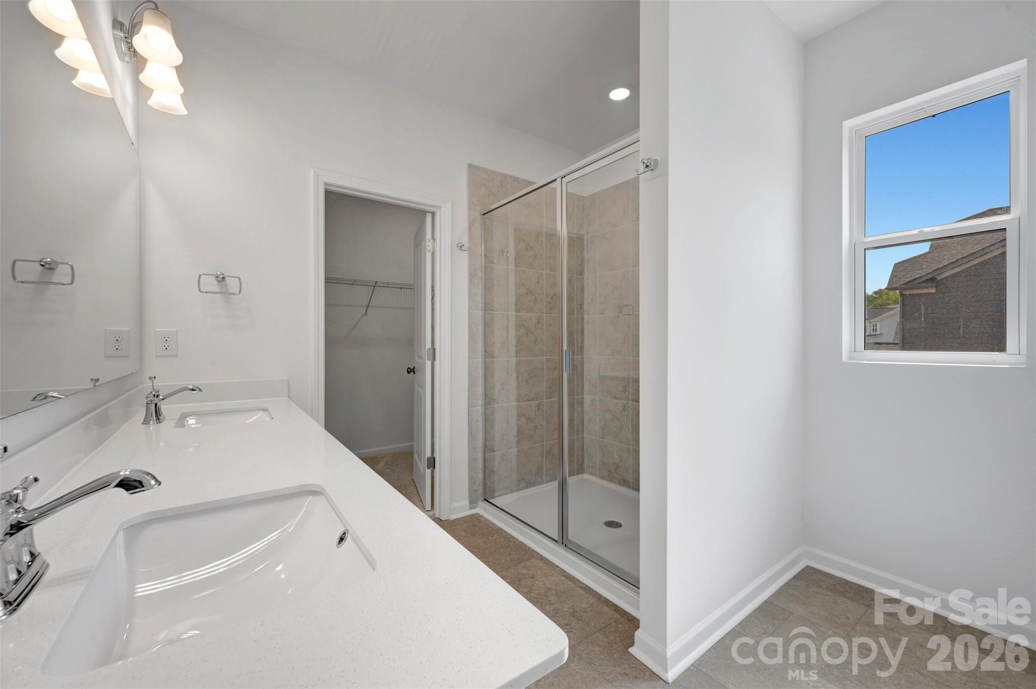 221 Amber Glen Drive — Locust