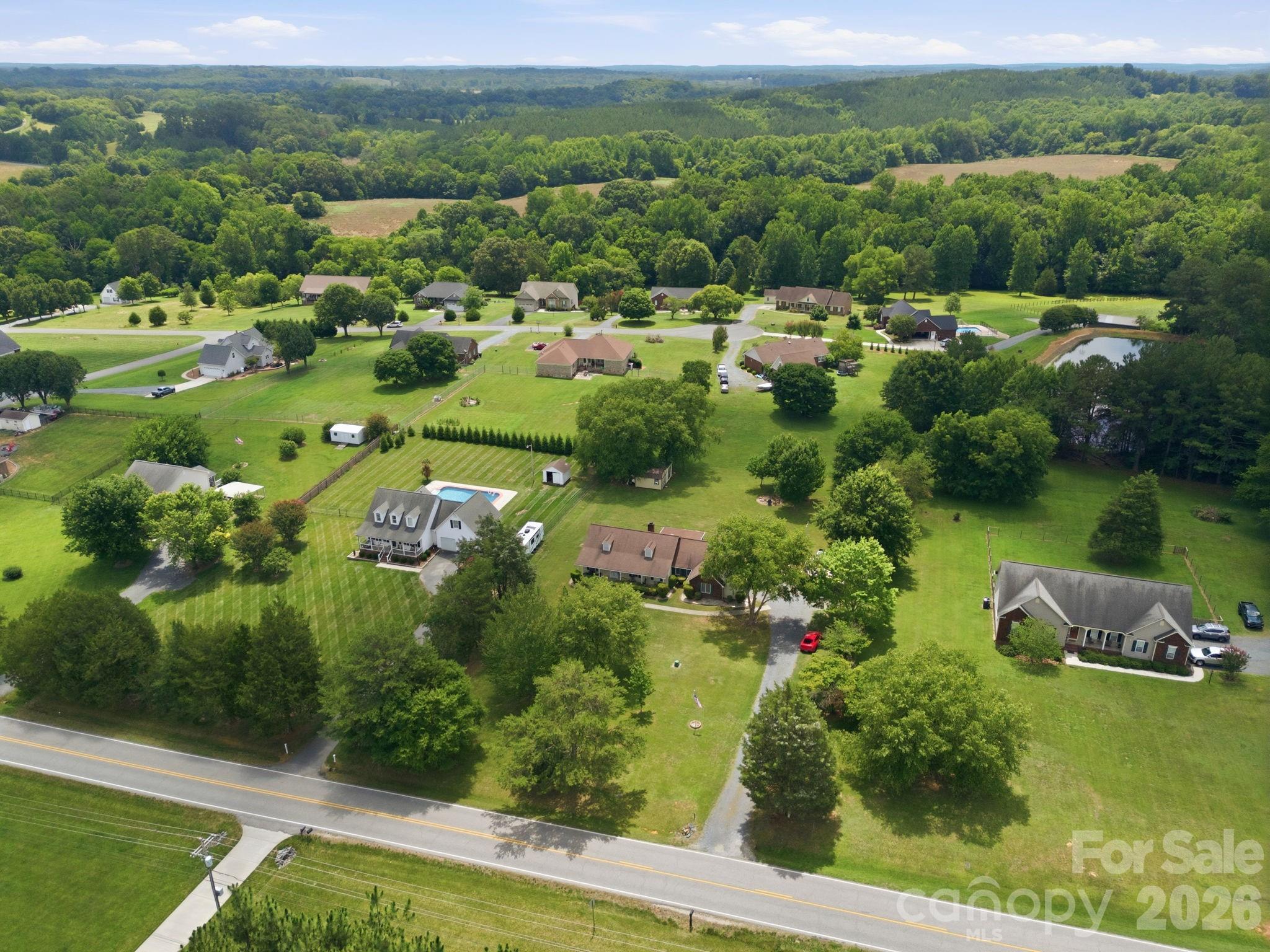 25472 Millingport Road — Locust