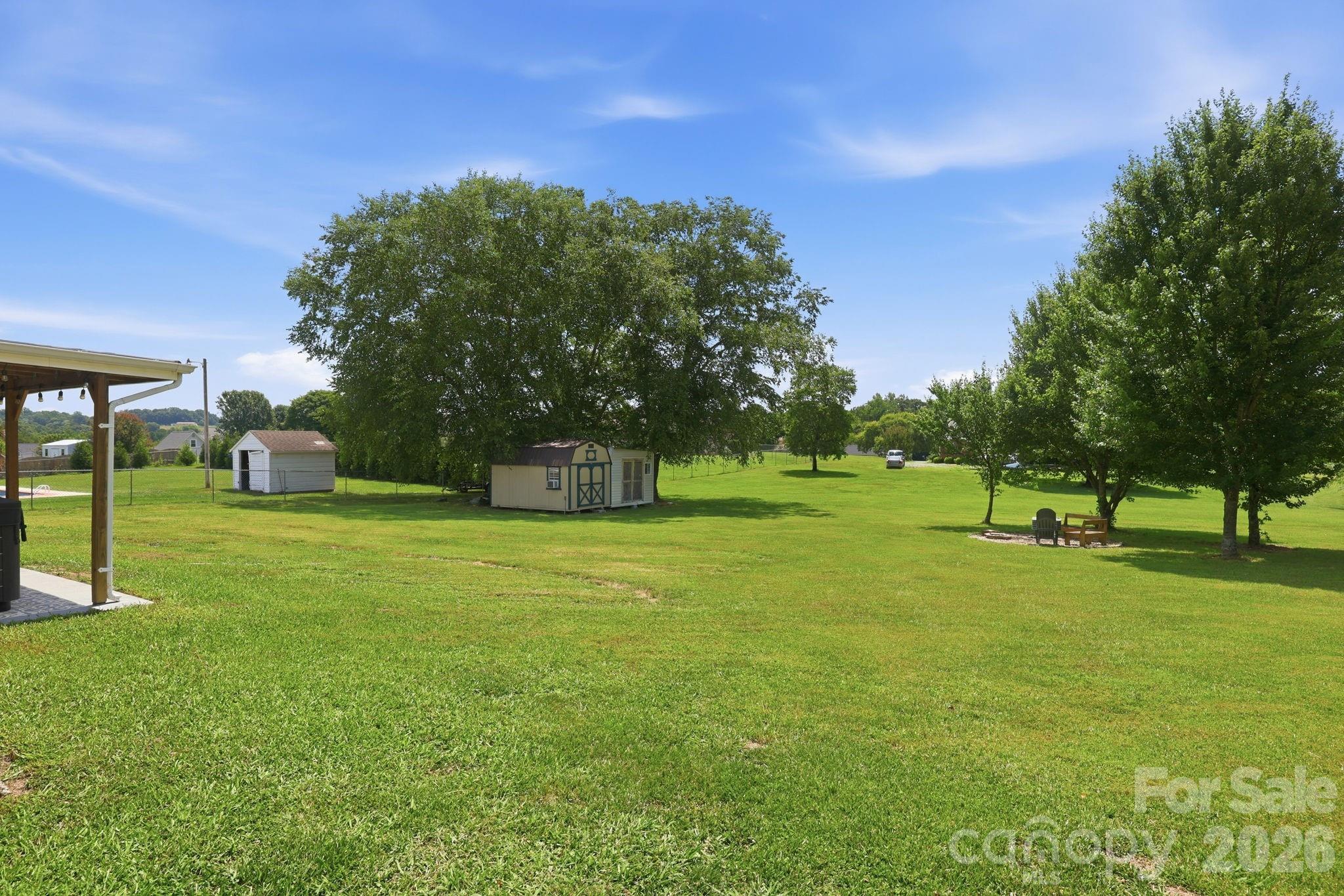 25472 Millingport Road — Locust