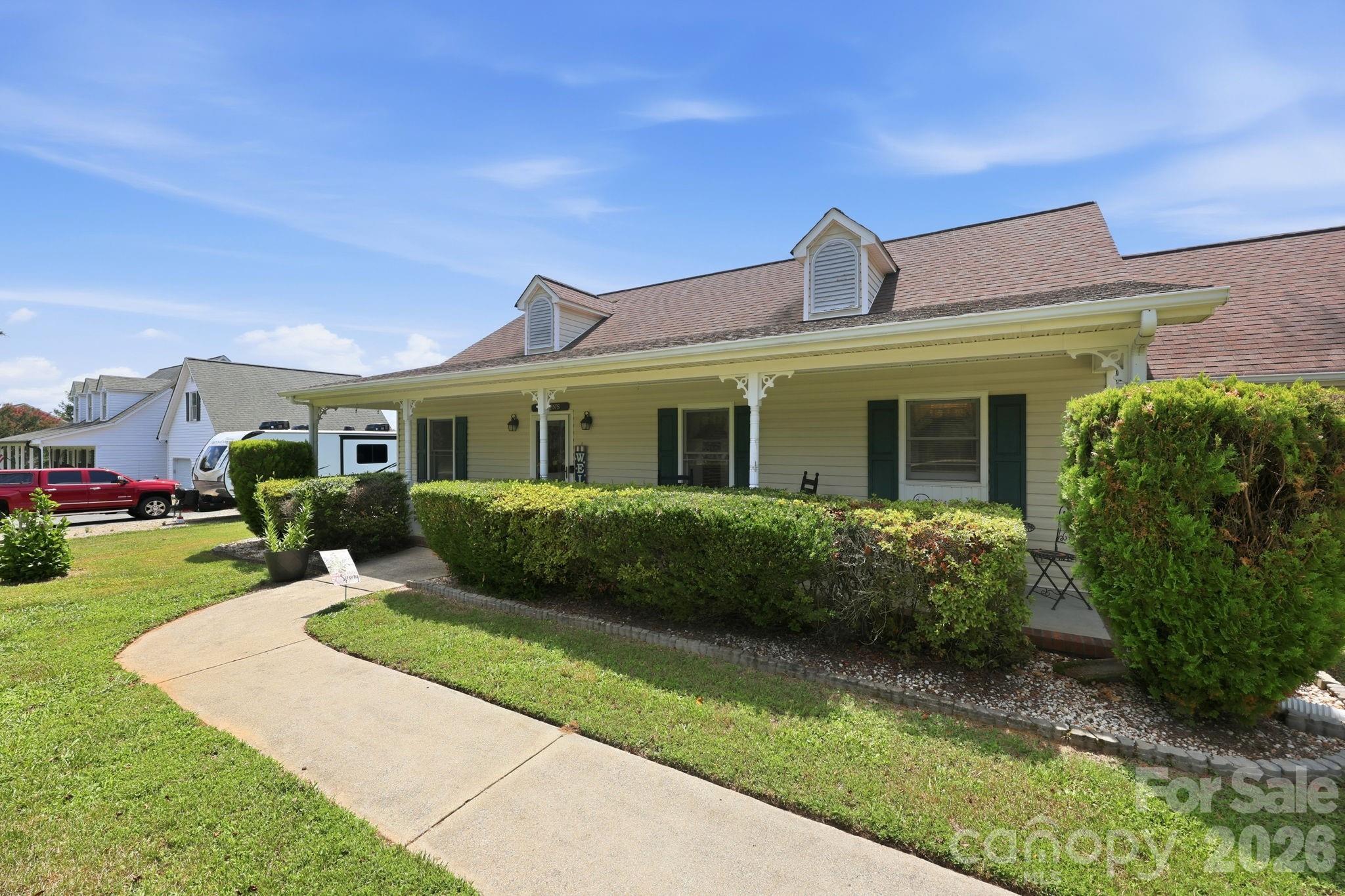 25472 Millingport Road — Locust