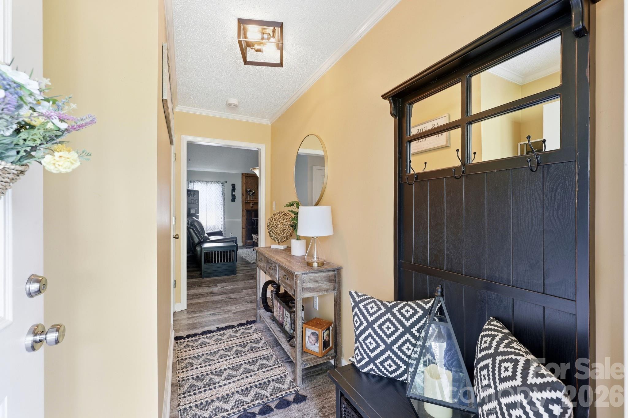 25472 Millingport Road — Locust