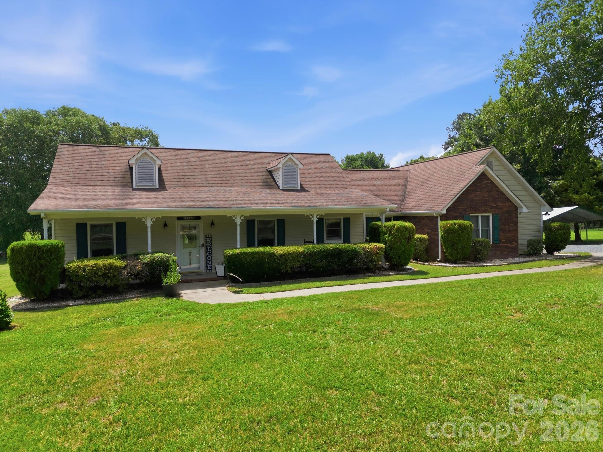 25472 Millingport Road — Locust