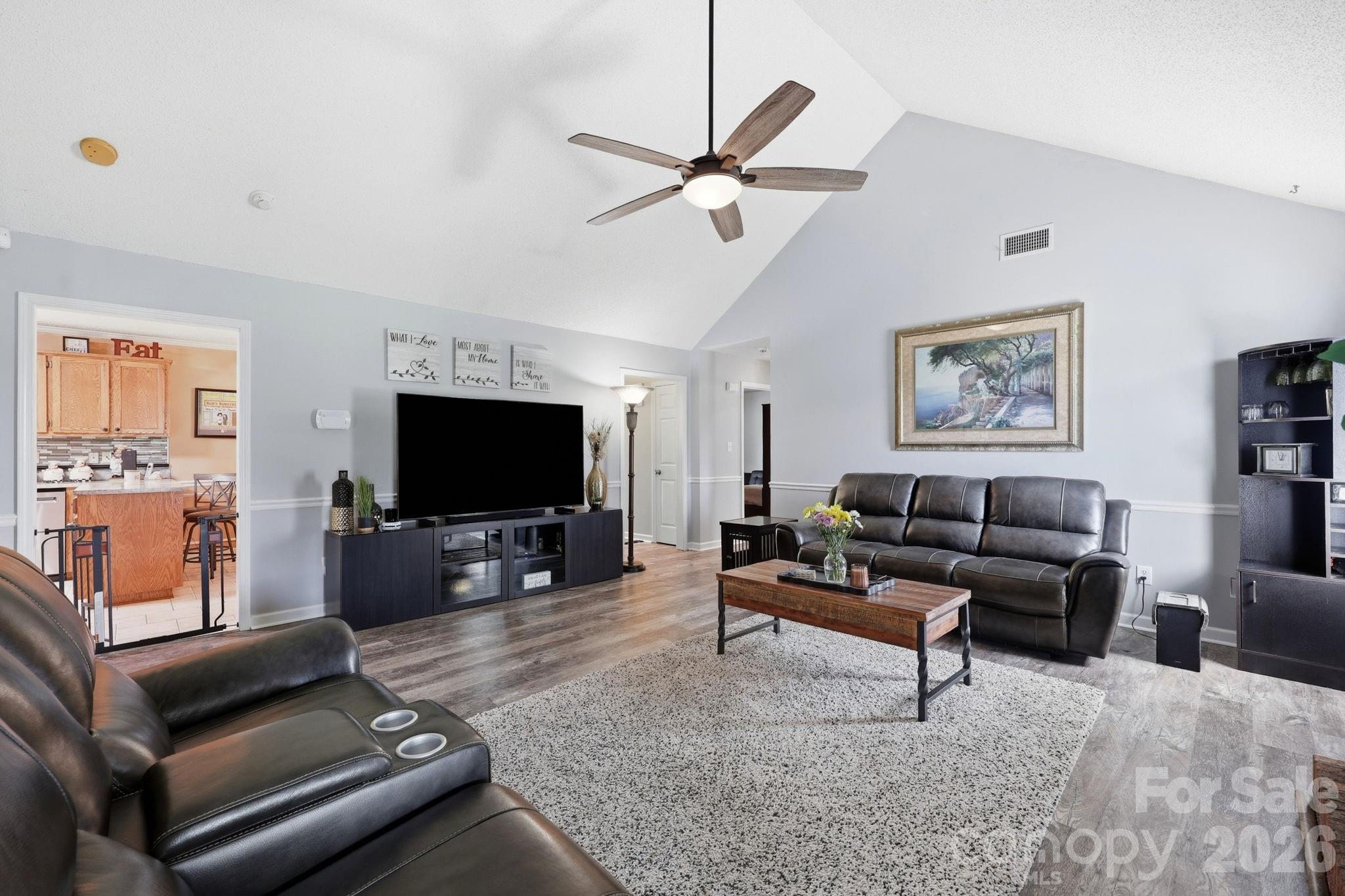 25472 Millingport Road — Locust