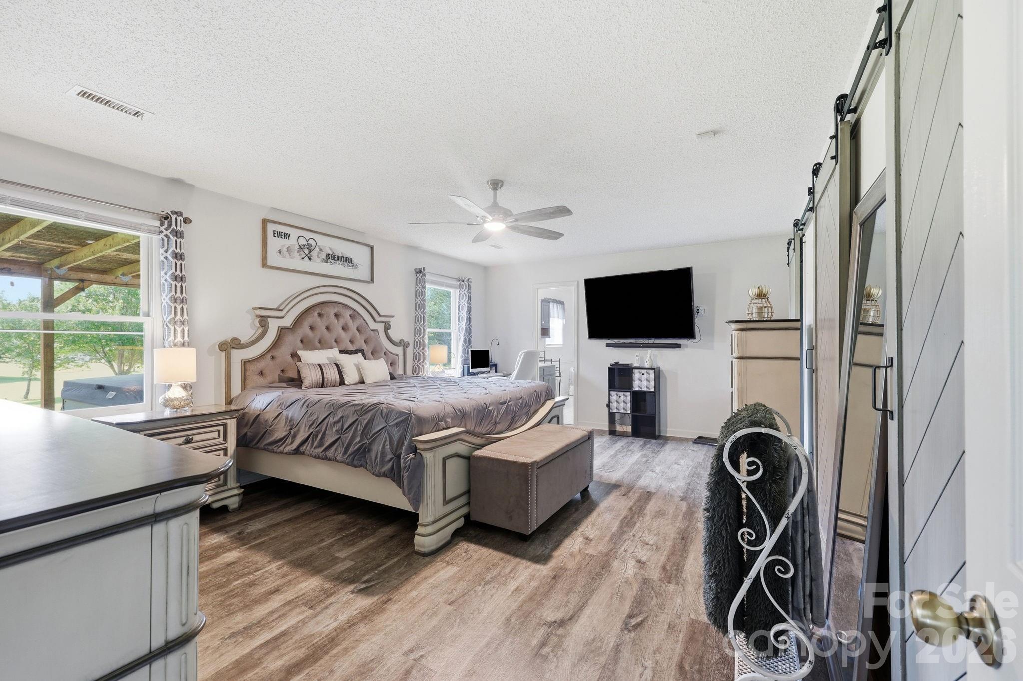 25472 Millingport Road — Locust