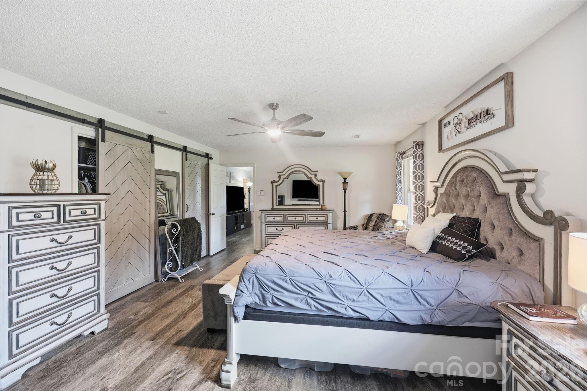 25472 Millingport Road — Locust