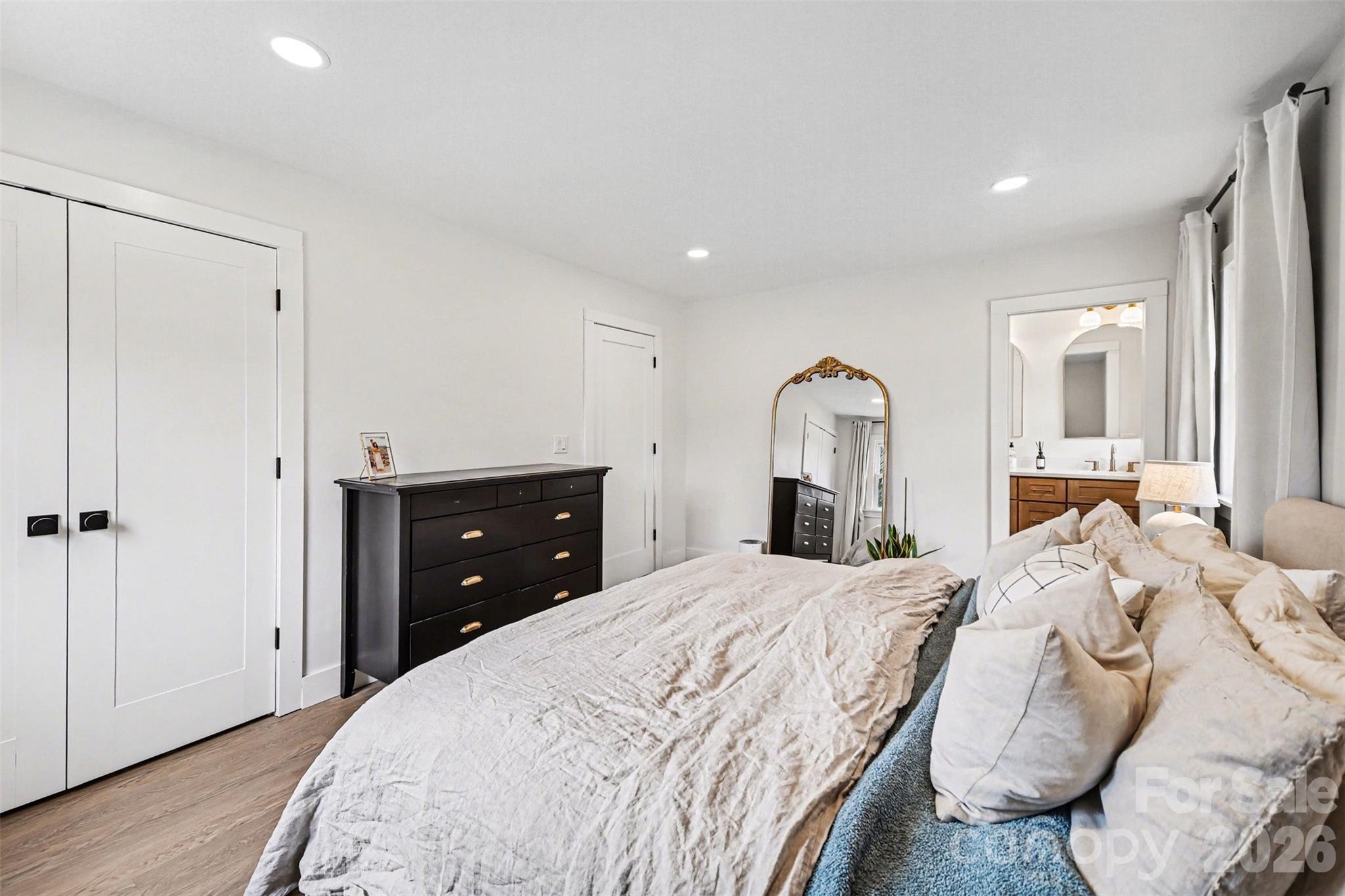 5502 Chicopee Drive — Mint Hill