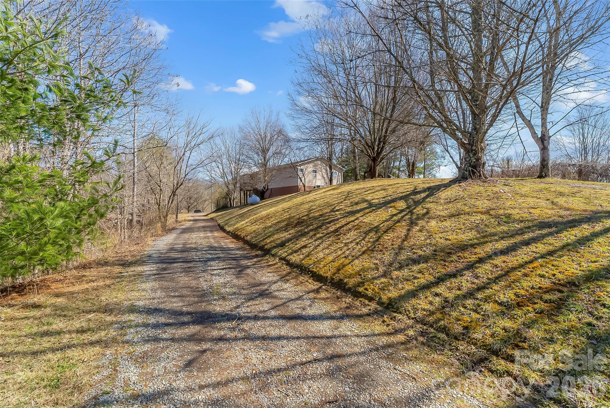 350 Sandy Bottom Road — Marshall