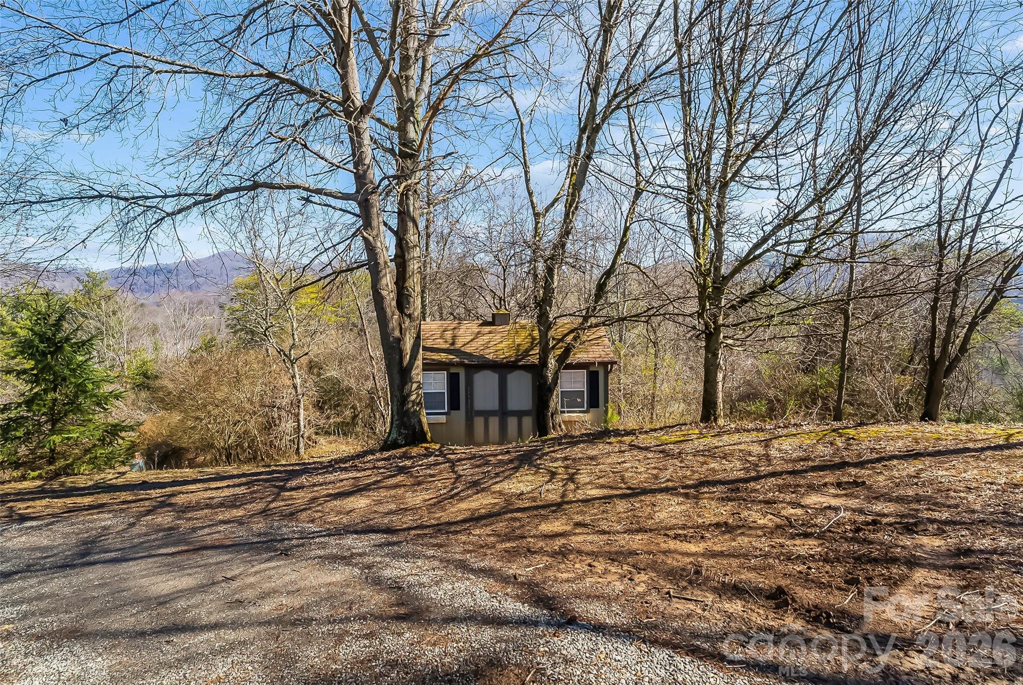 350 Sandy Bottom Road — Marshall