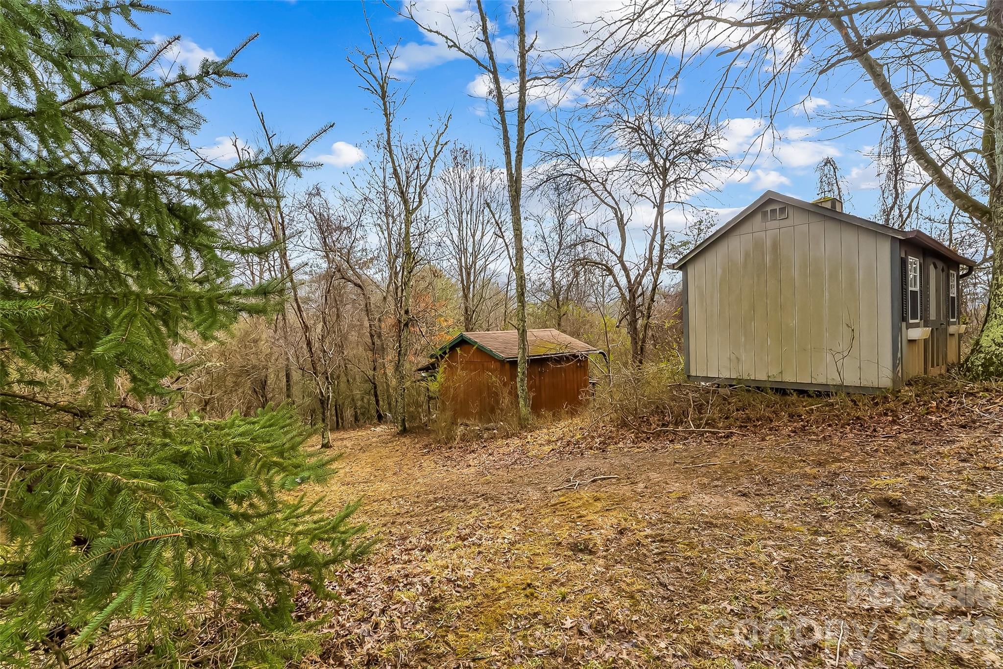 350 Sandy Bottom Road — Marshall