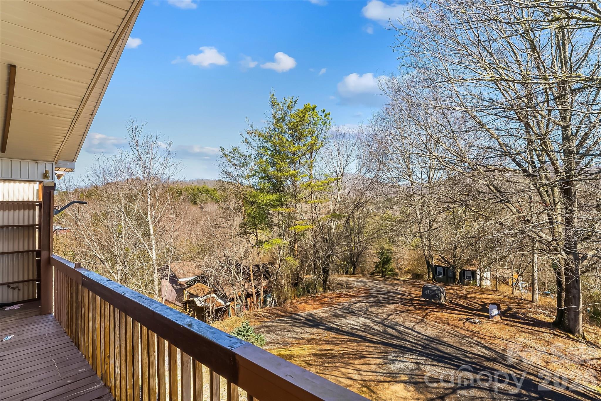 350 Sandy Bottom Road — Marshall