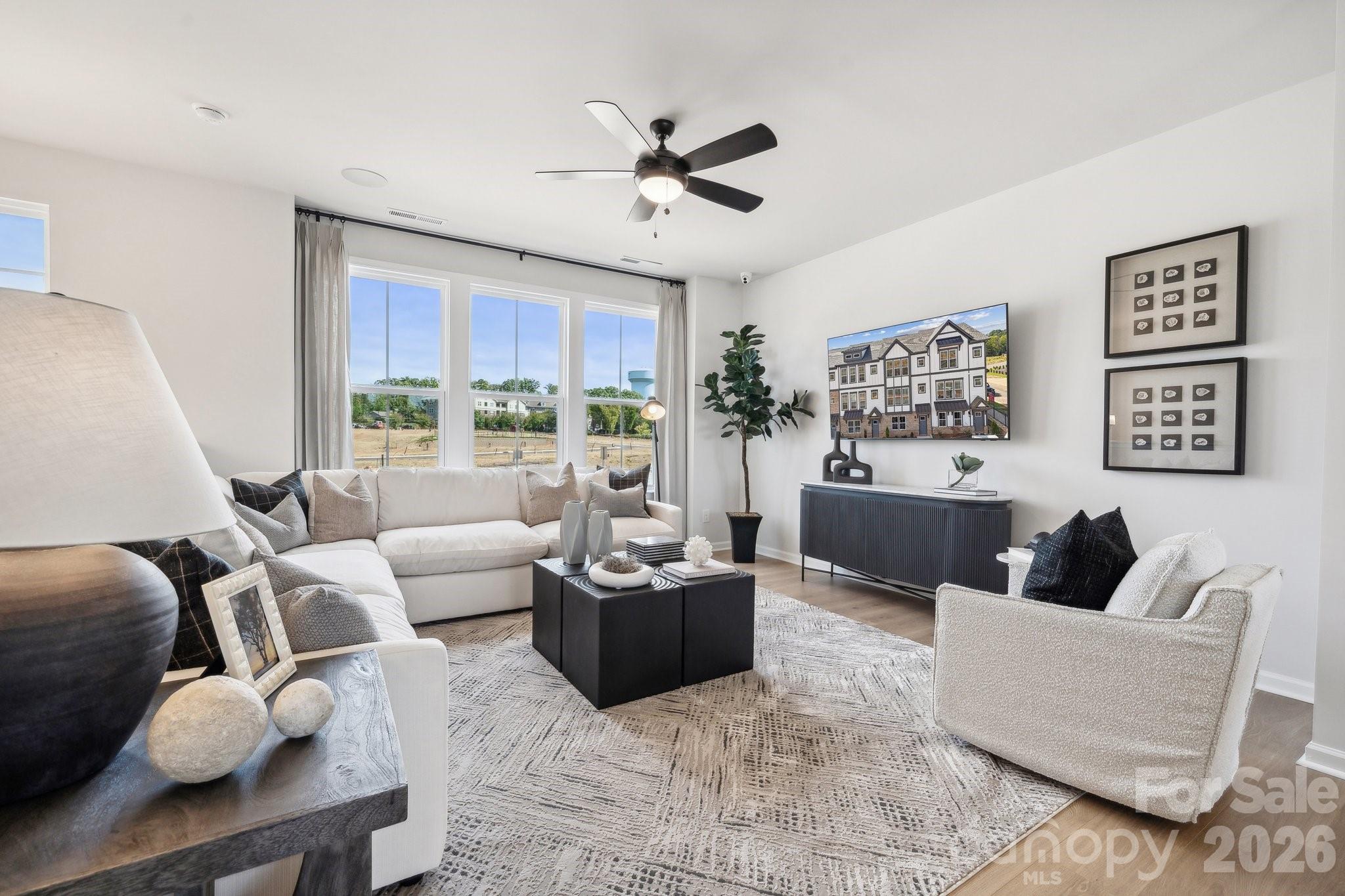 2151 Hawksworth Lane — Charlotte