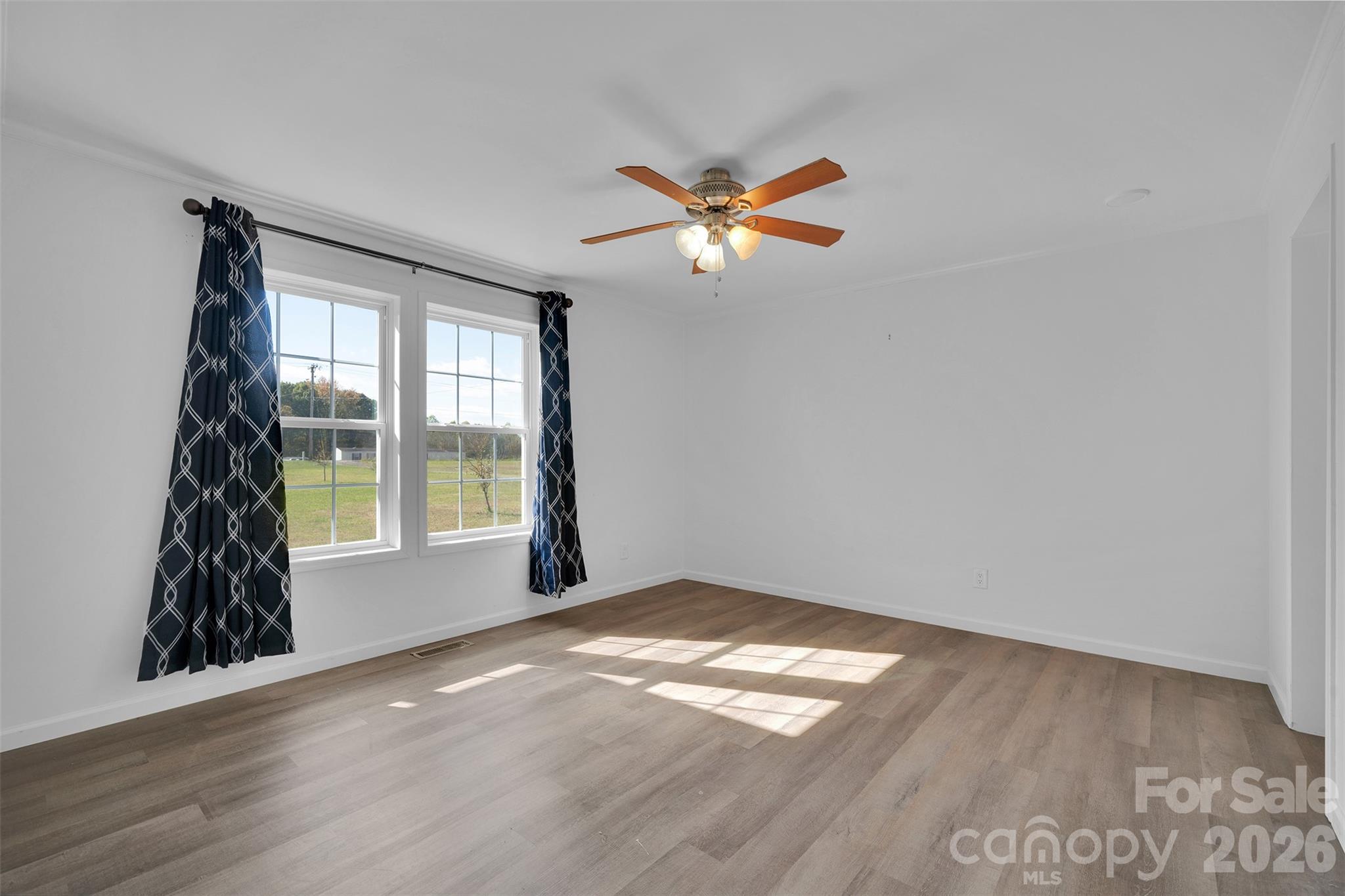 513 Weathers Creek Road — Troutman
