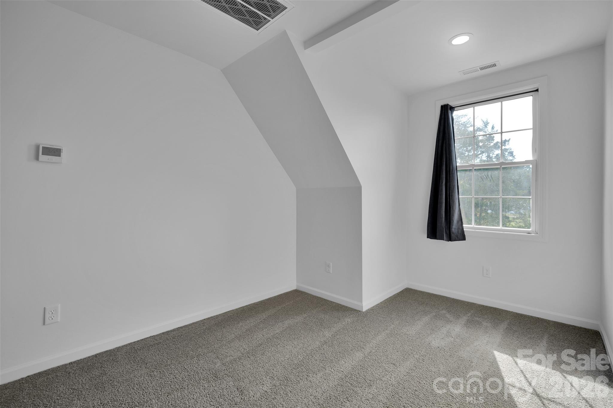 513 Weathers Creek Road — Troutman
