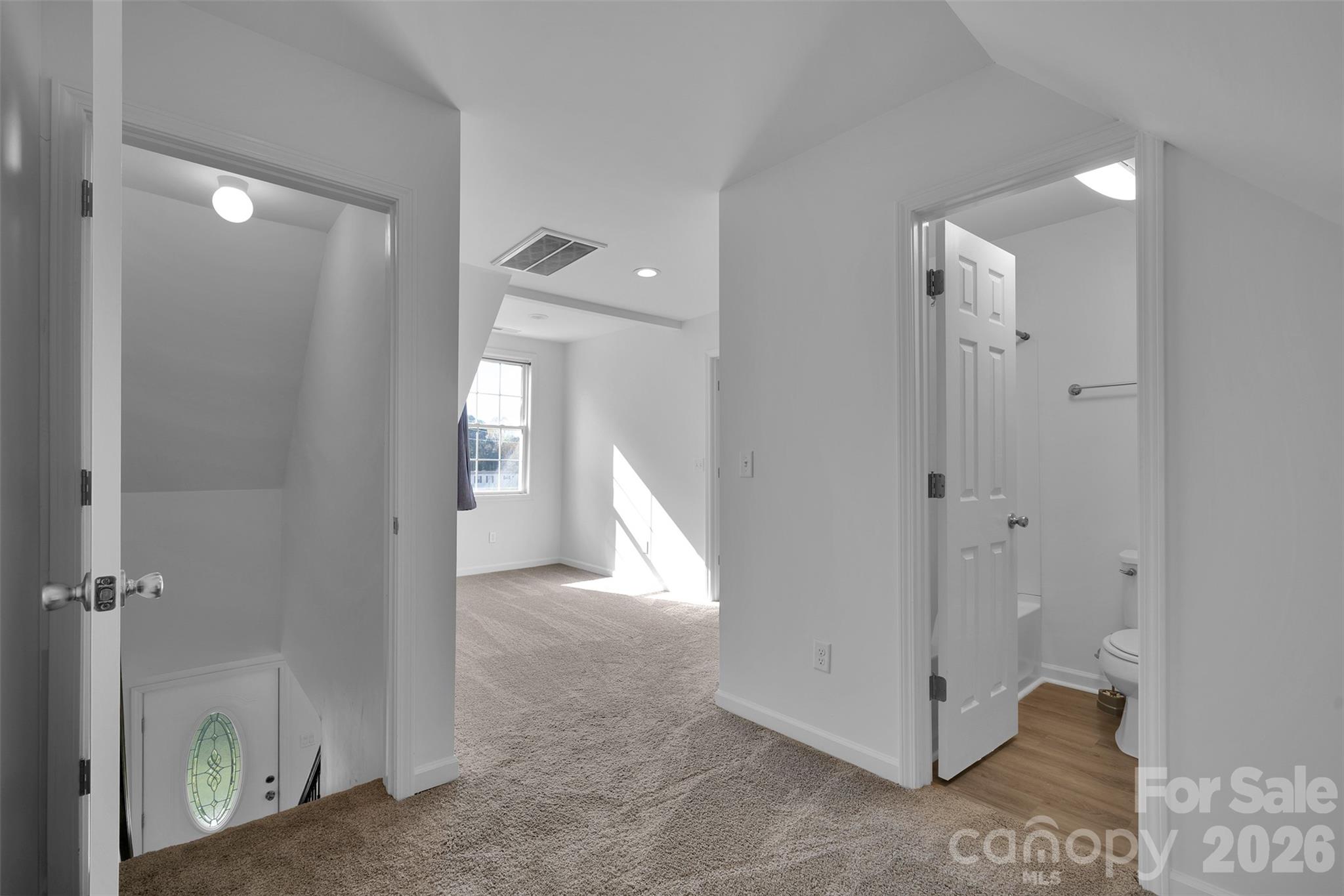 513 Weathers Creek Road — Troutman