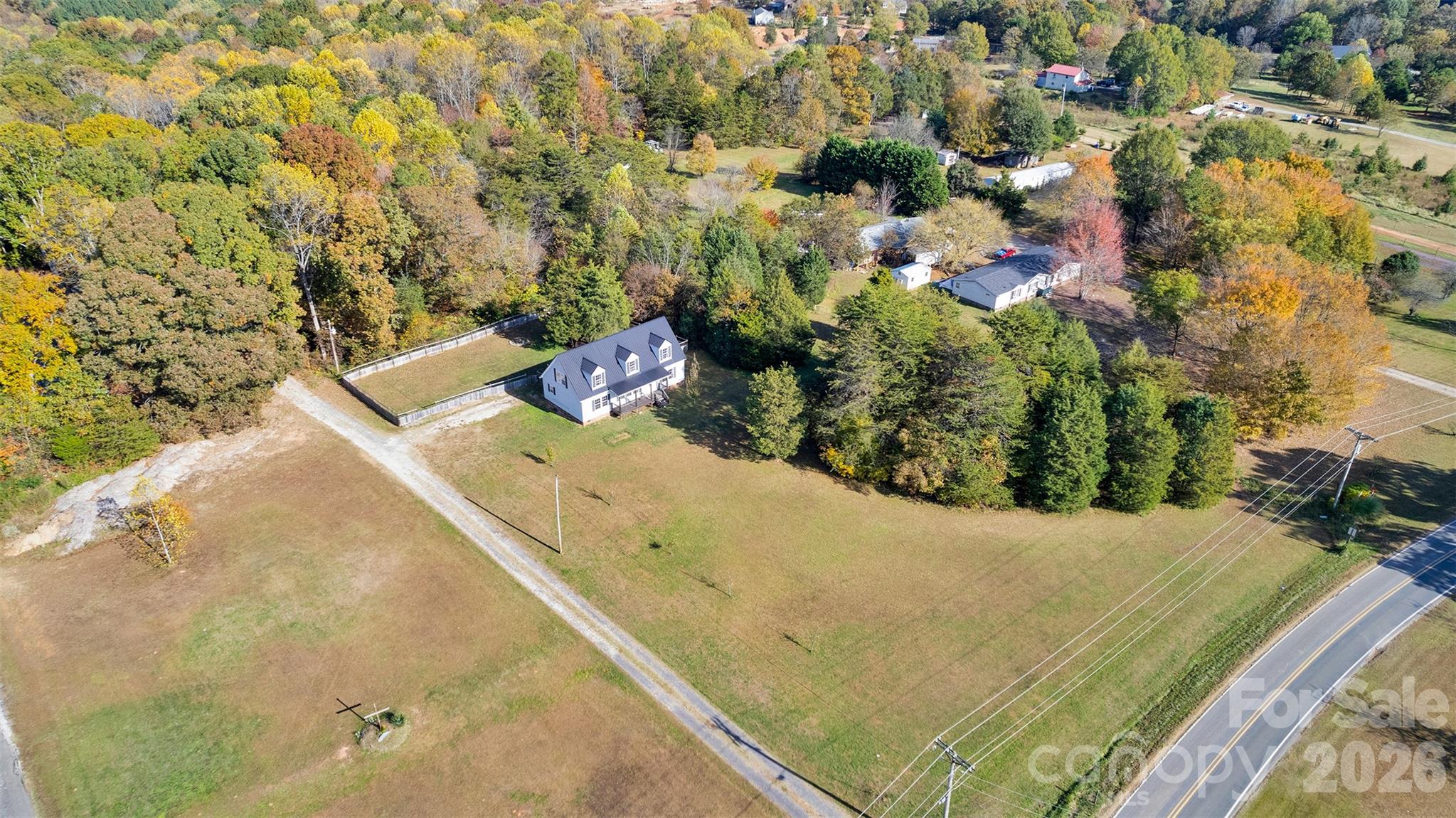 513 Weathers Creek Road — Troutman