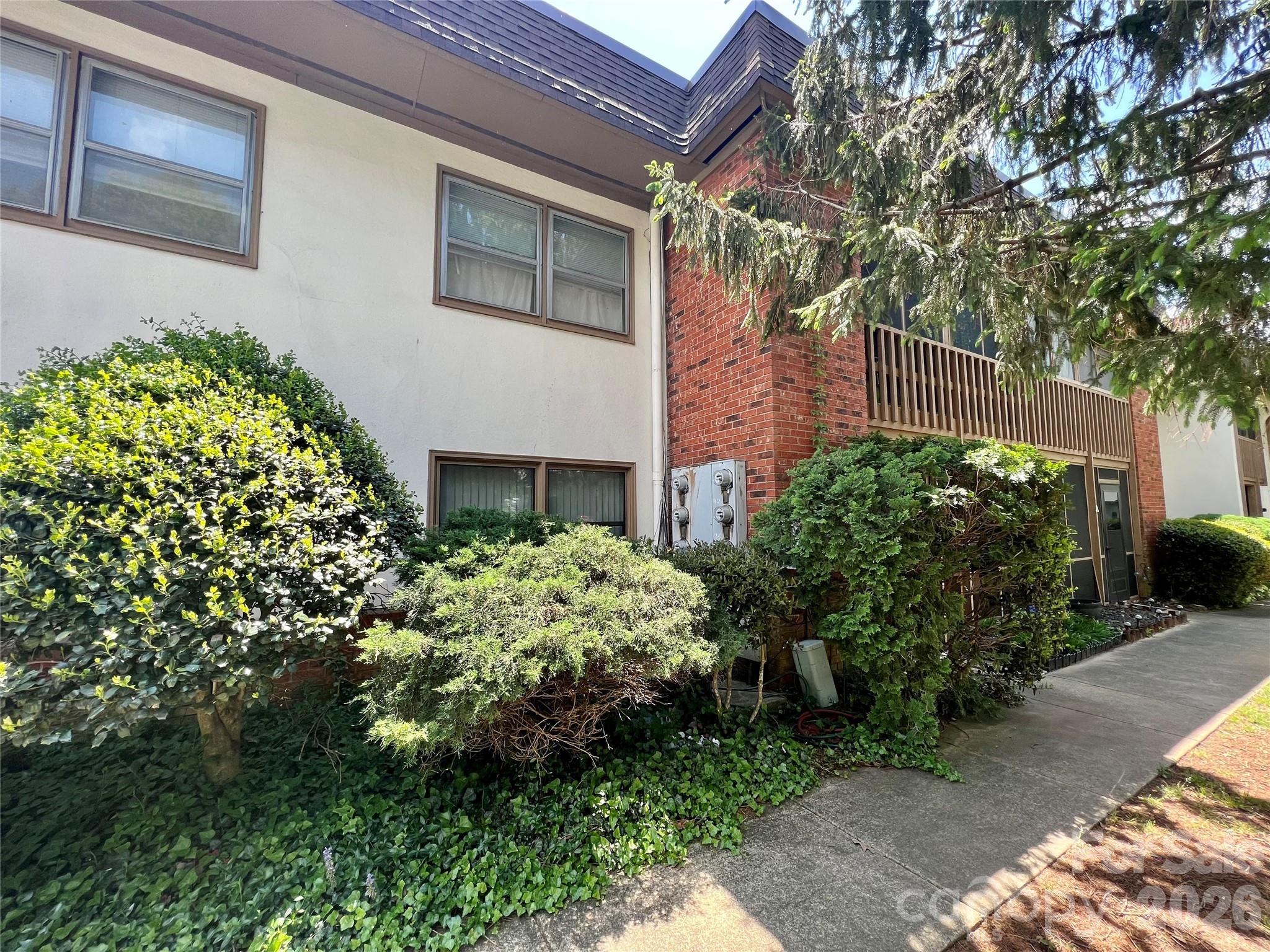 427 6th Avenue W #A-2 — Hendersonville