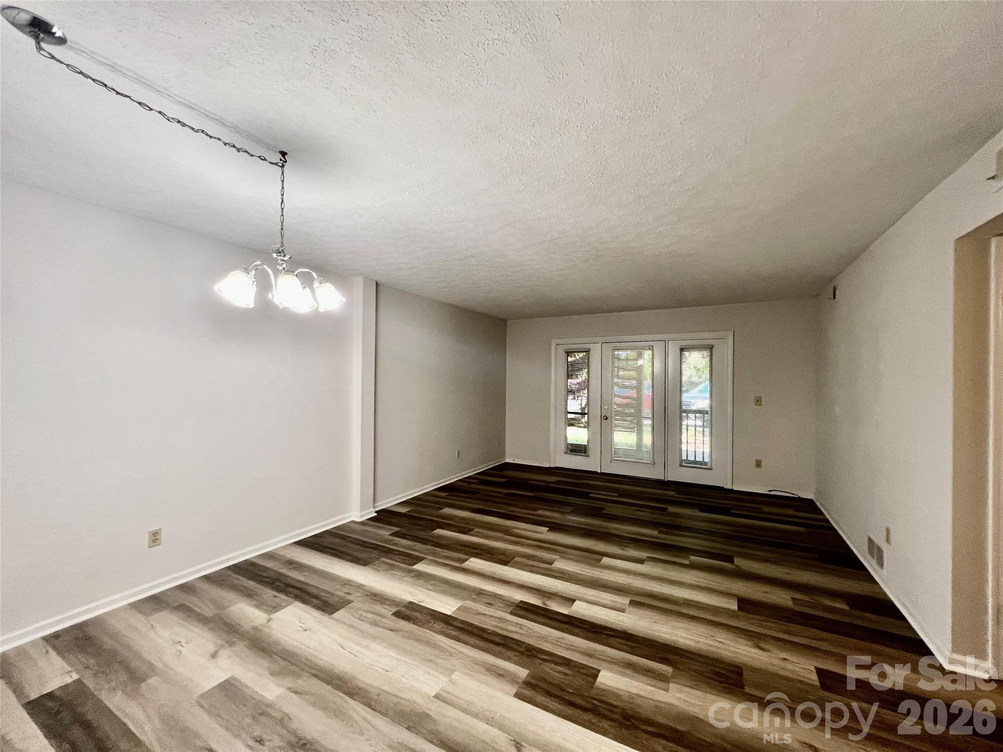 427 6th Avenue W #A-2 — Hendersonville