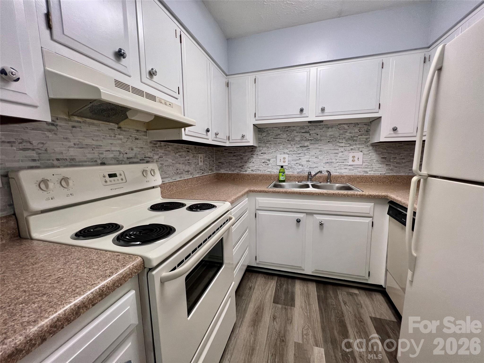 427 6th Avenue W #A-2 — Hendersonville