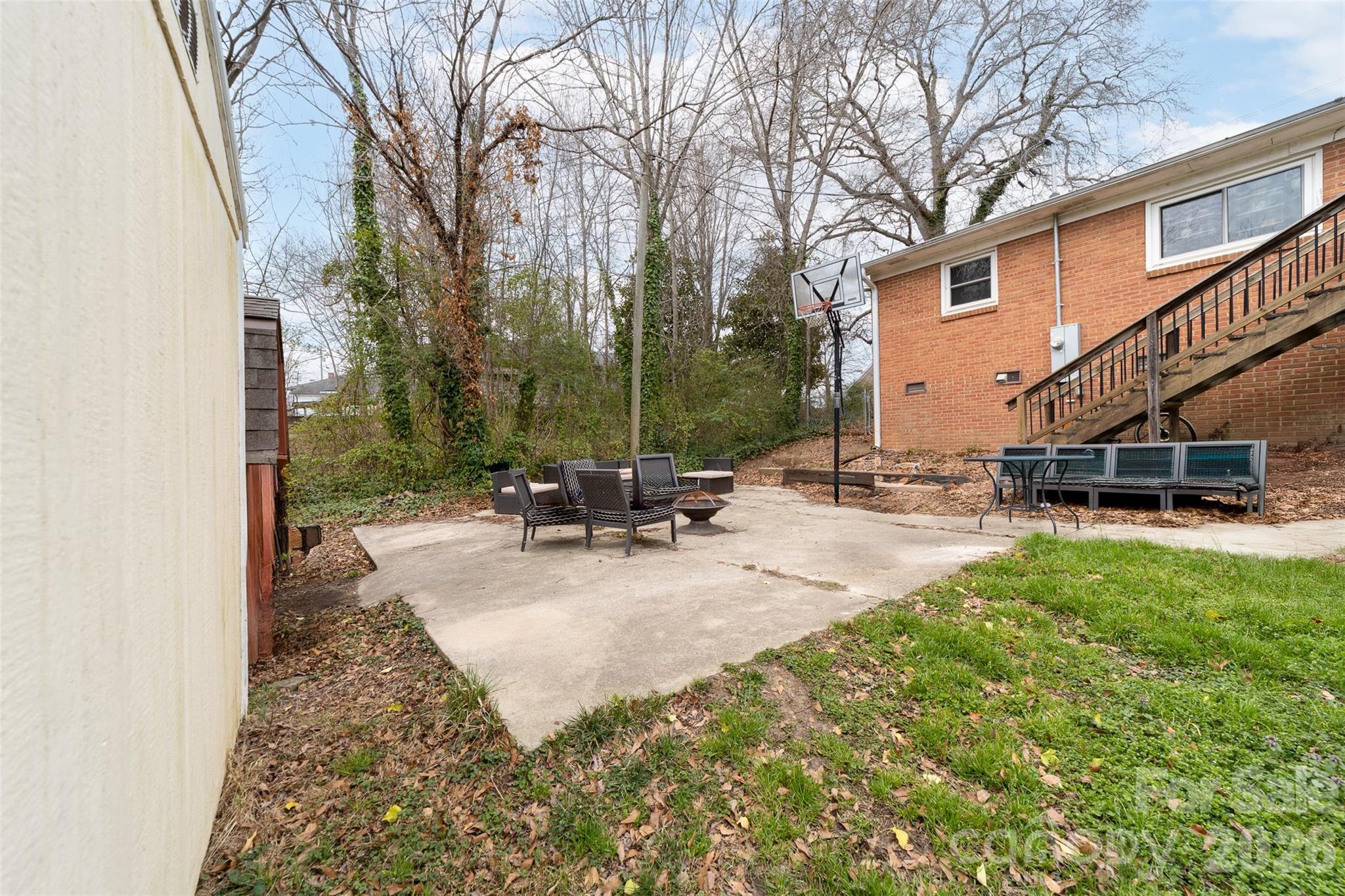 106 Blacksnake Road — Stanley