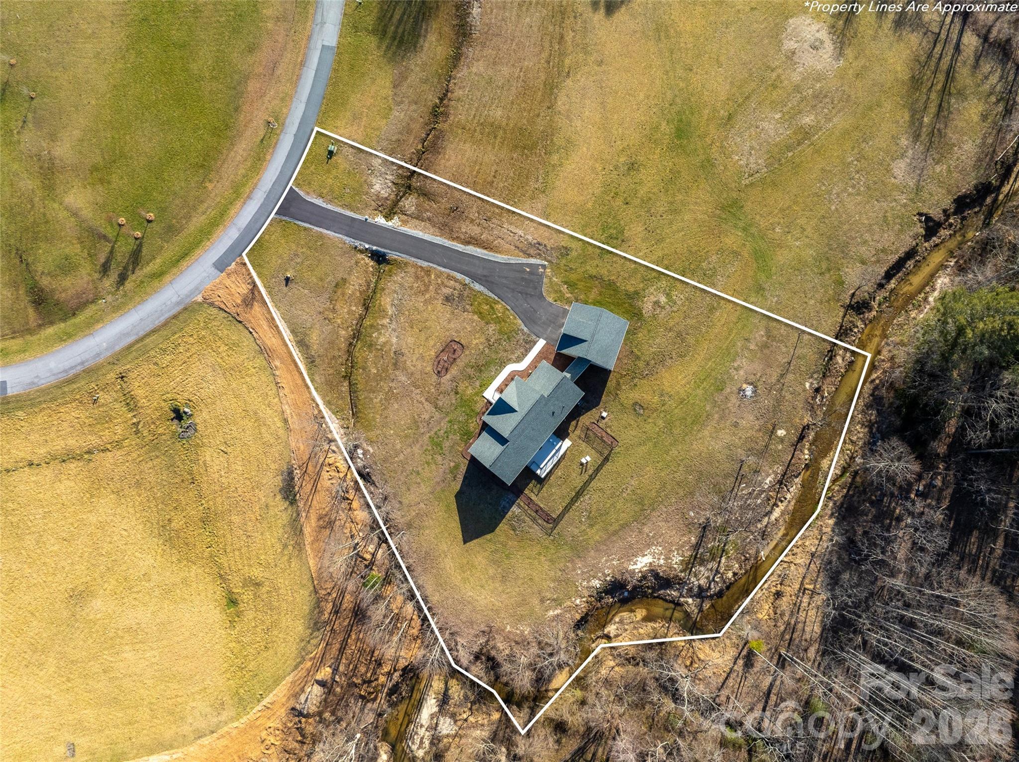 90 Saddle Club Lane — Hendersonville