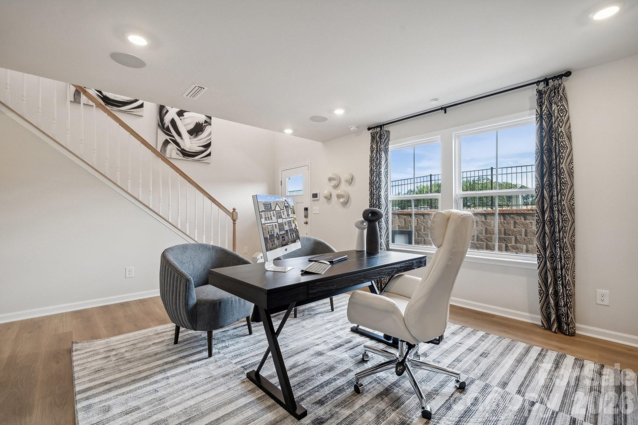 2159 Hawksworth Lane — Charlotte
