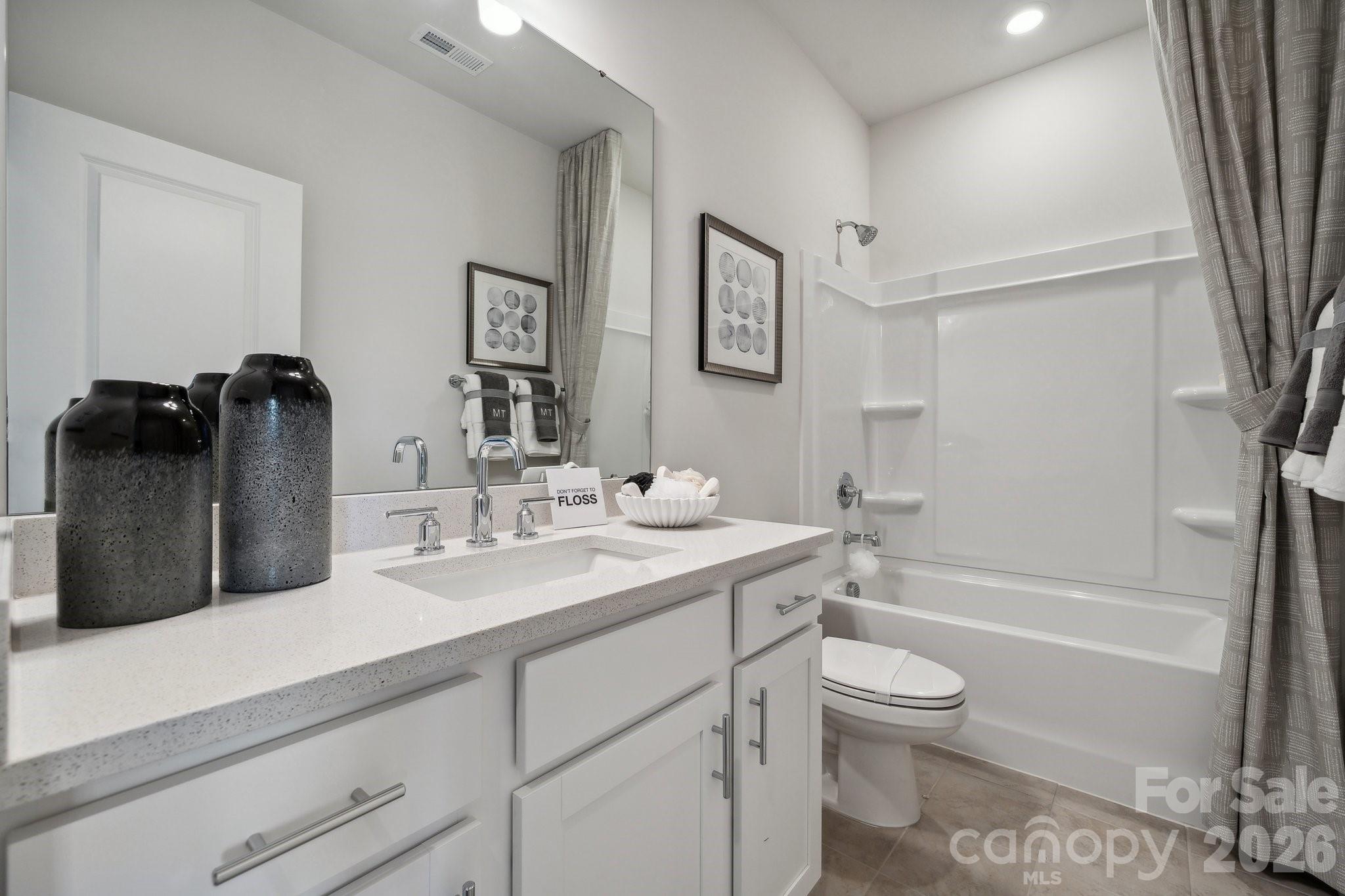 2159 Hawksworth Lane — Charlotte