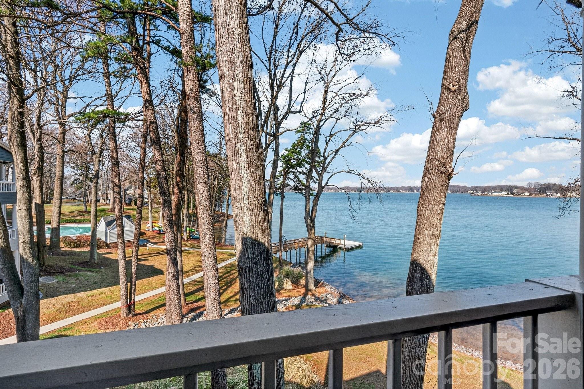 345 Northwest Drive — Davidson