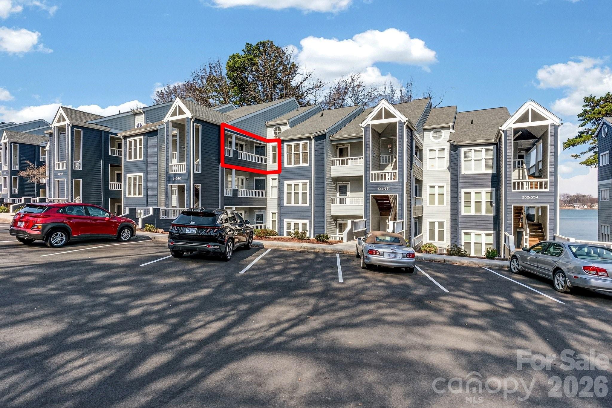 345 Northwest Drive — Davidson