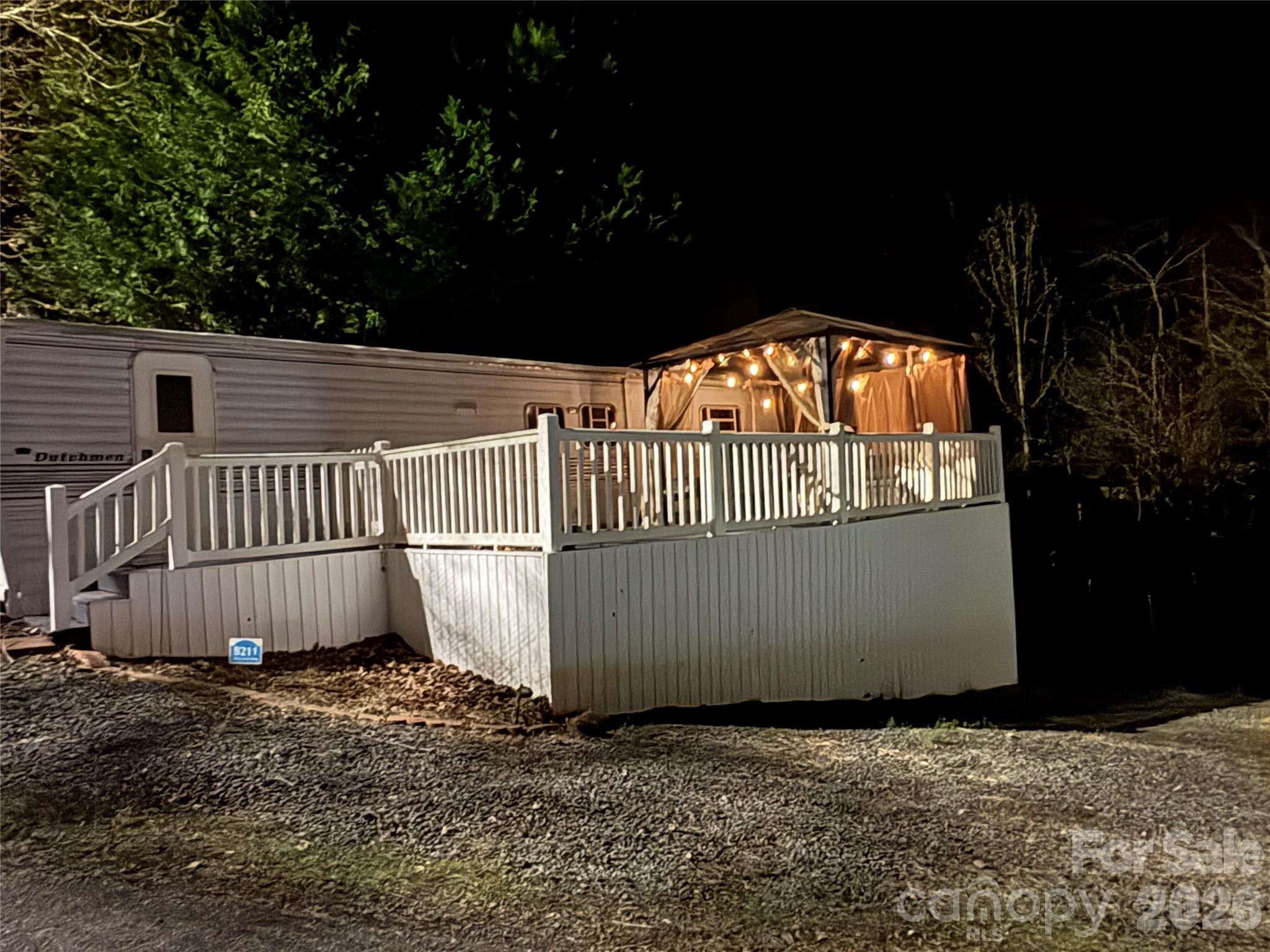 200 Badin View Road — New London