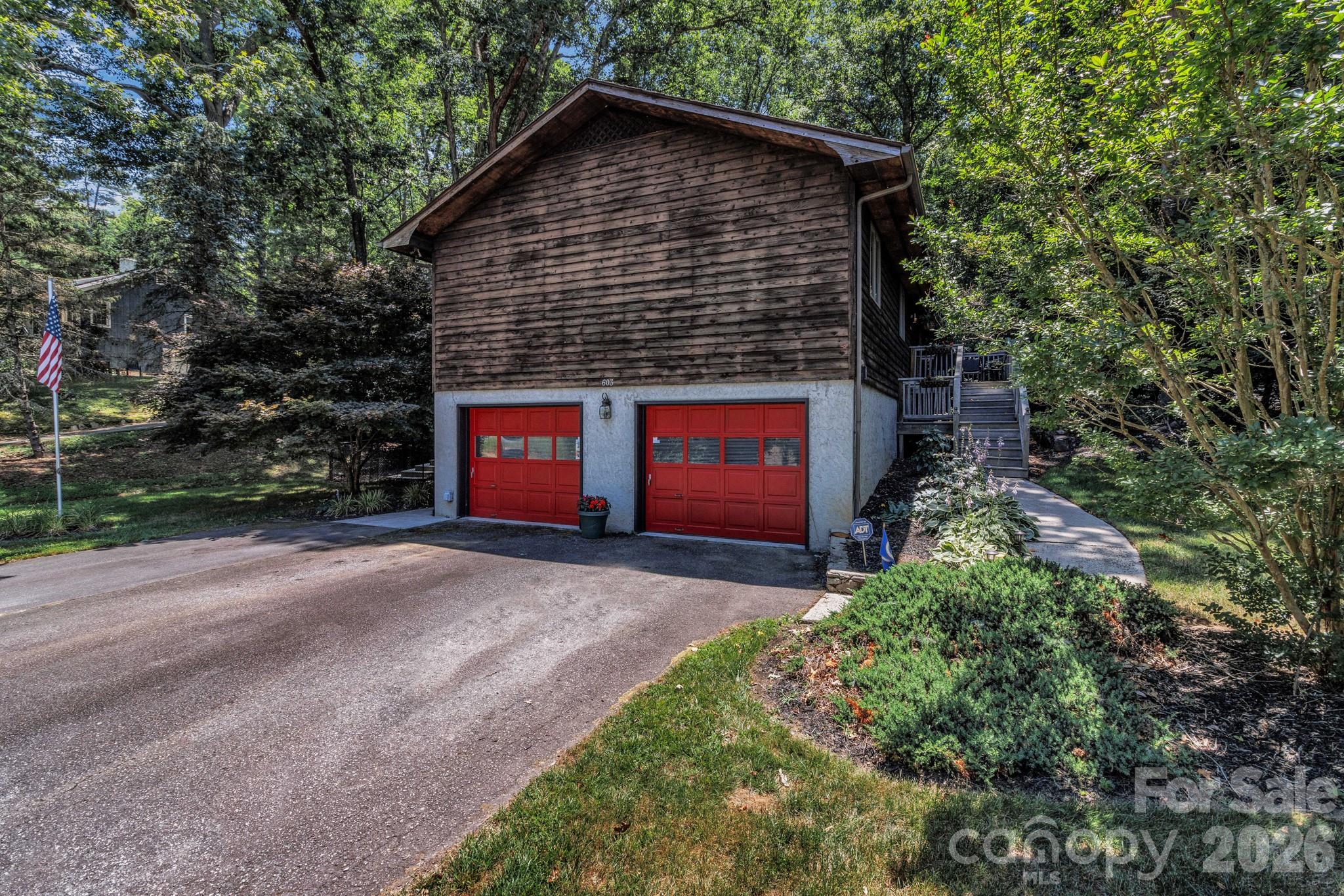 603 Rose Hill Road — Asheville