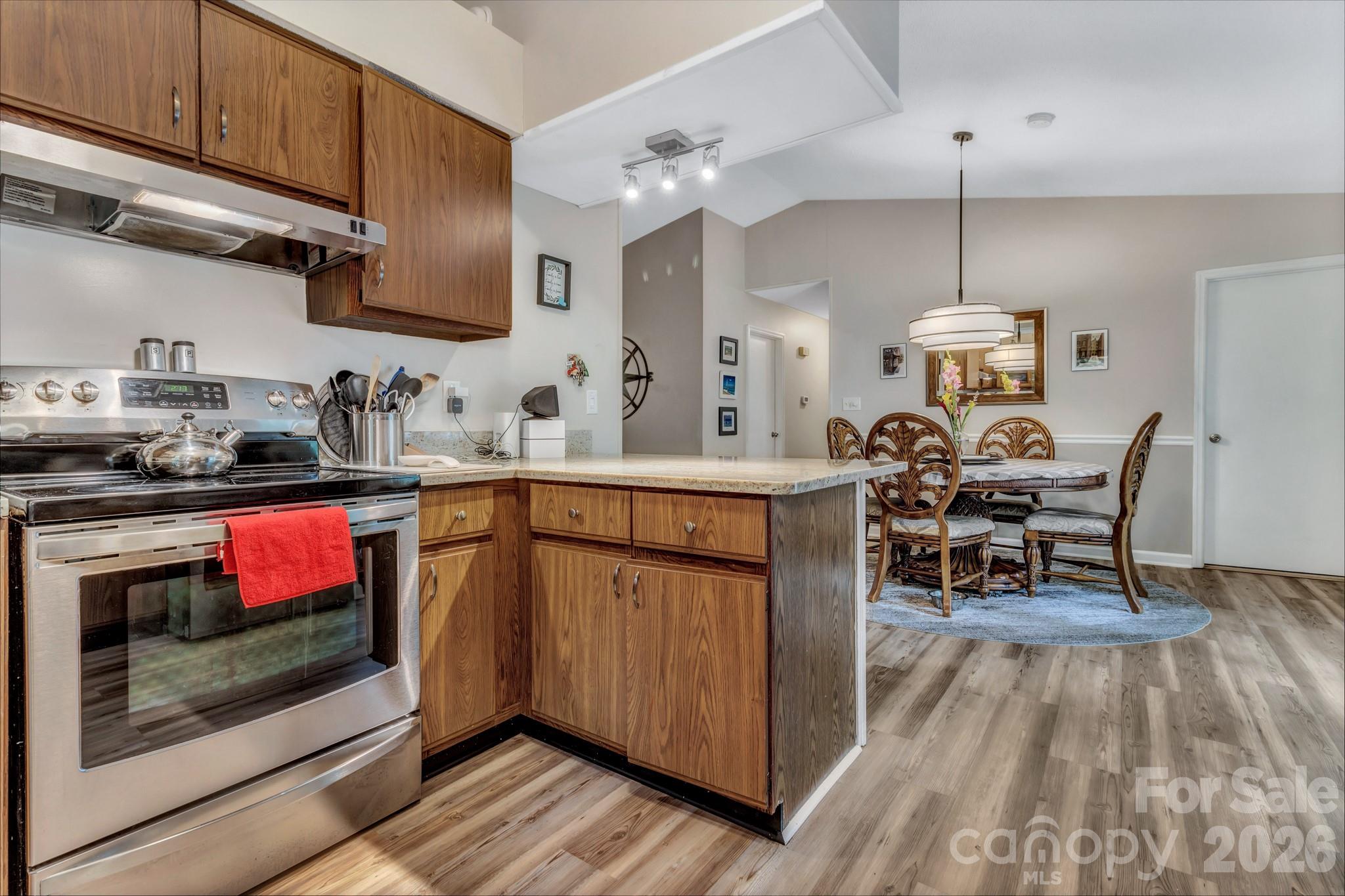 603 Rose Hill Road — Asheville