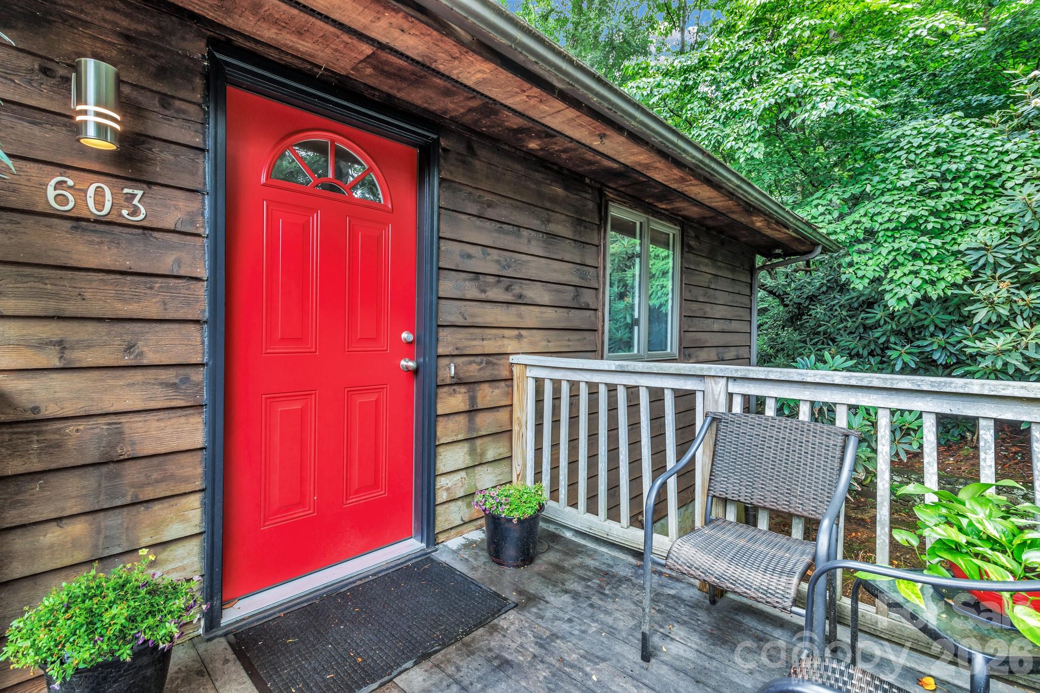 603 Rose Hill Road — Asheville