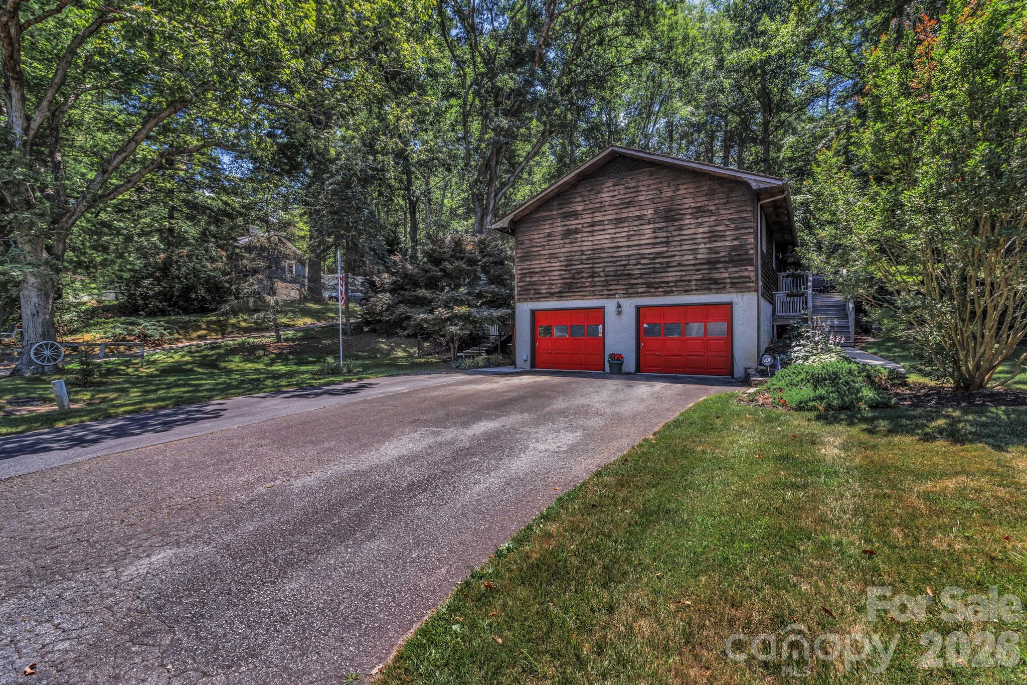 603 Rose Hill Road — Asheville