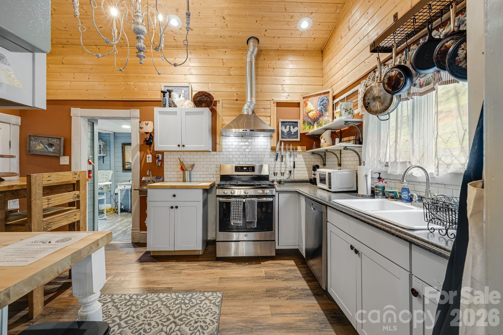364 Haywood Road — Dillsboro