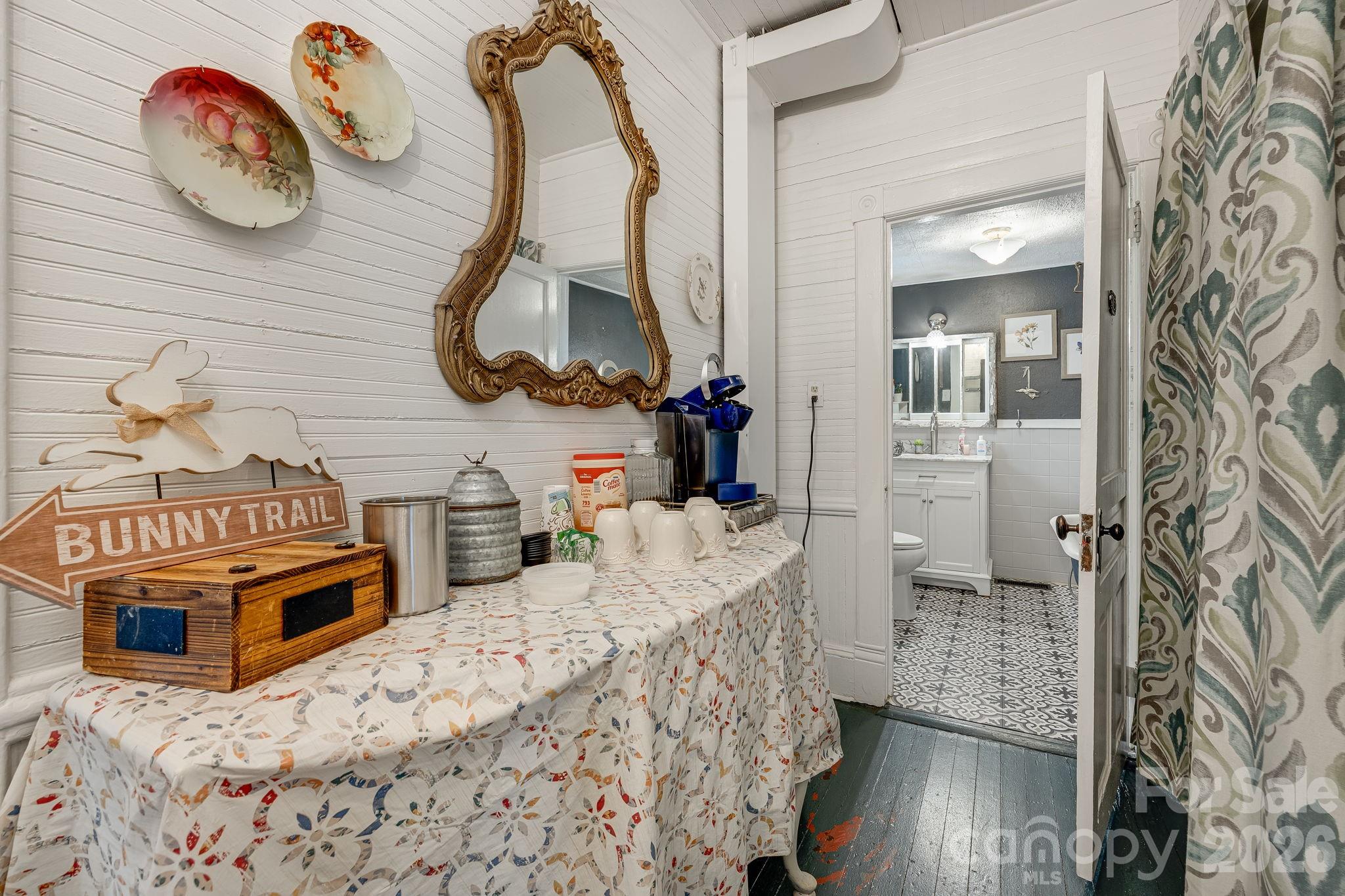 364 Haywood Road — Dillsboro