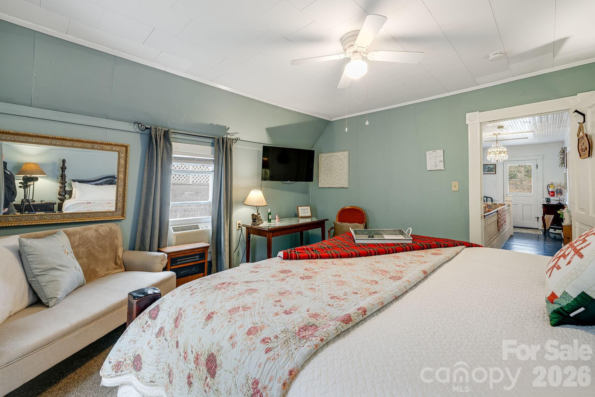 364 Haywood Road — Dillsboro