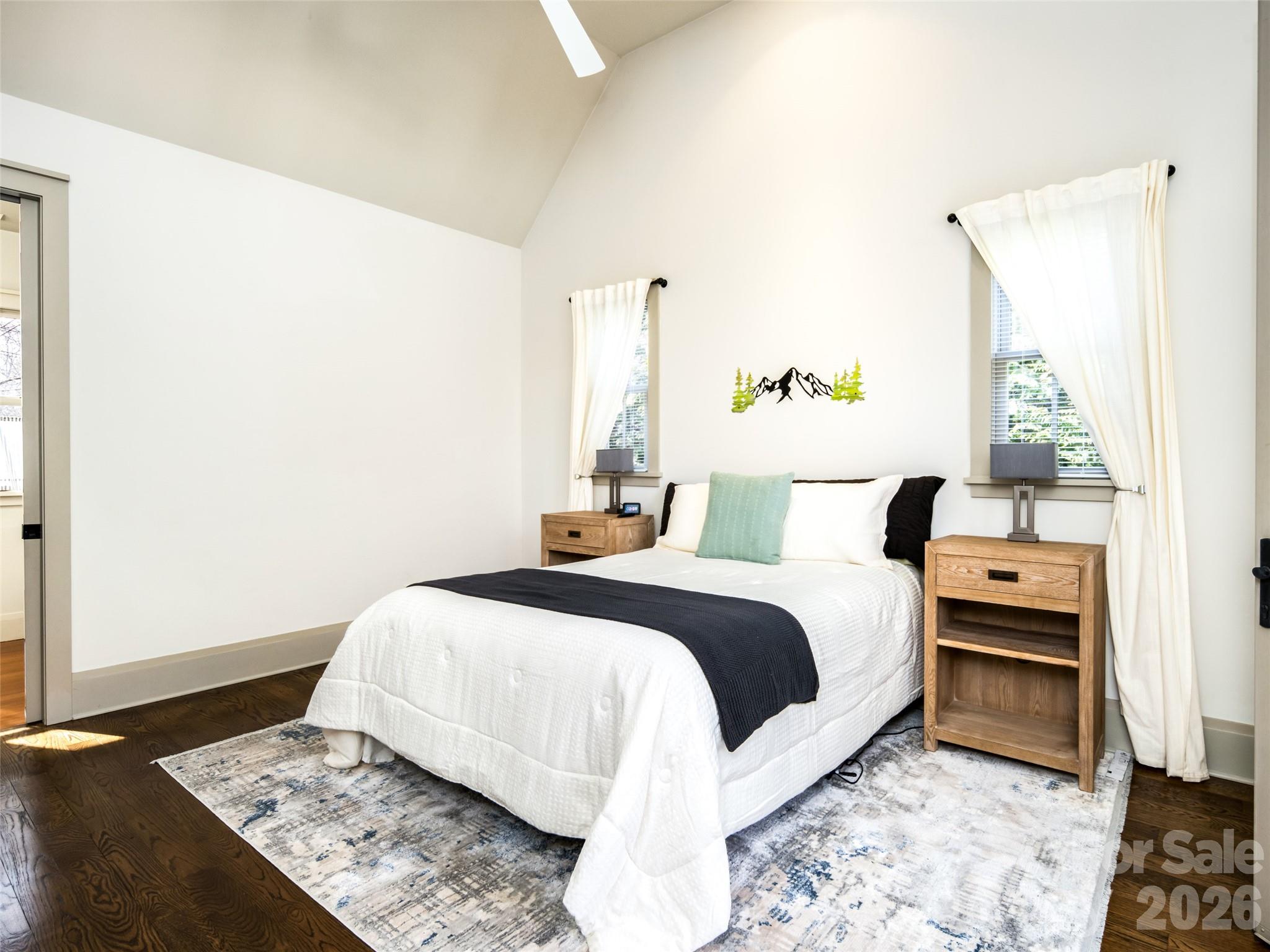 1002 Coves Pheasant Court — Biltmore Lake