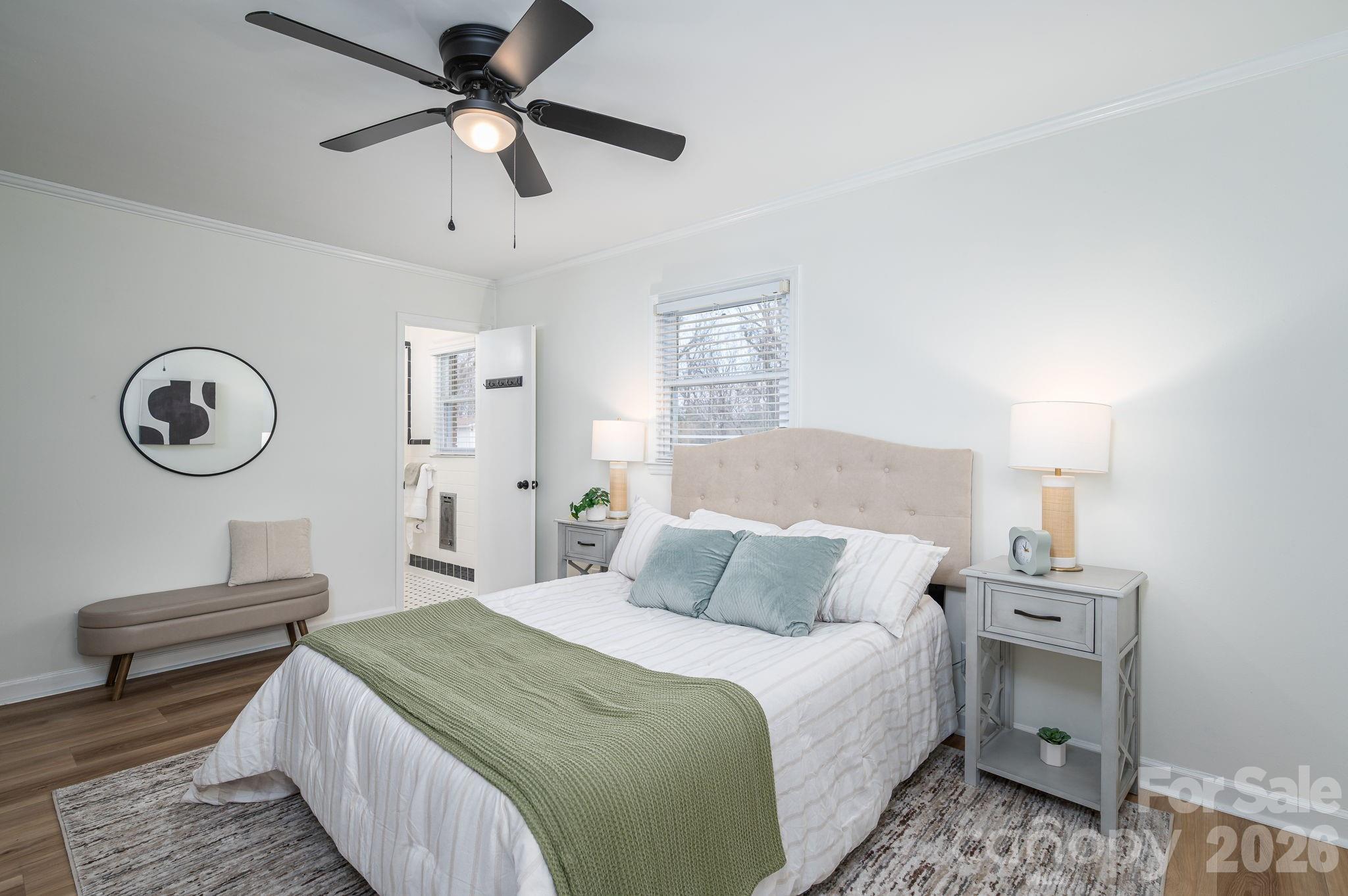 525 Julia Avenue — Belmont
