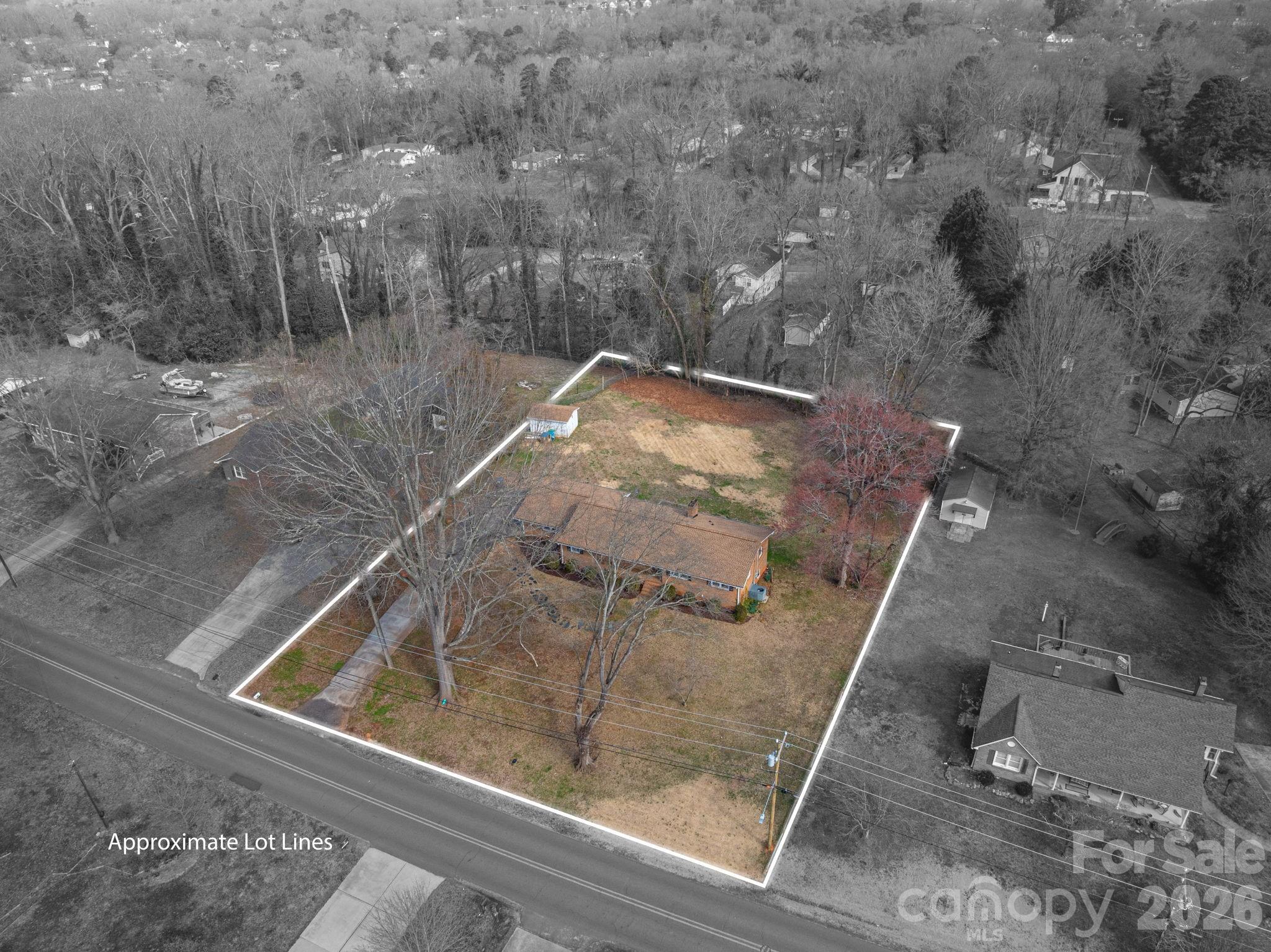 525 Julia Avenue — Belmont