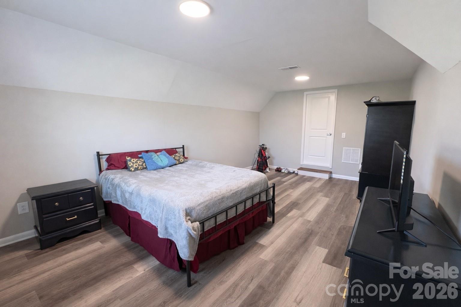 5235 Admirals Landing — Lancaster