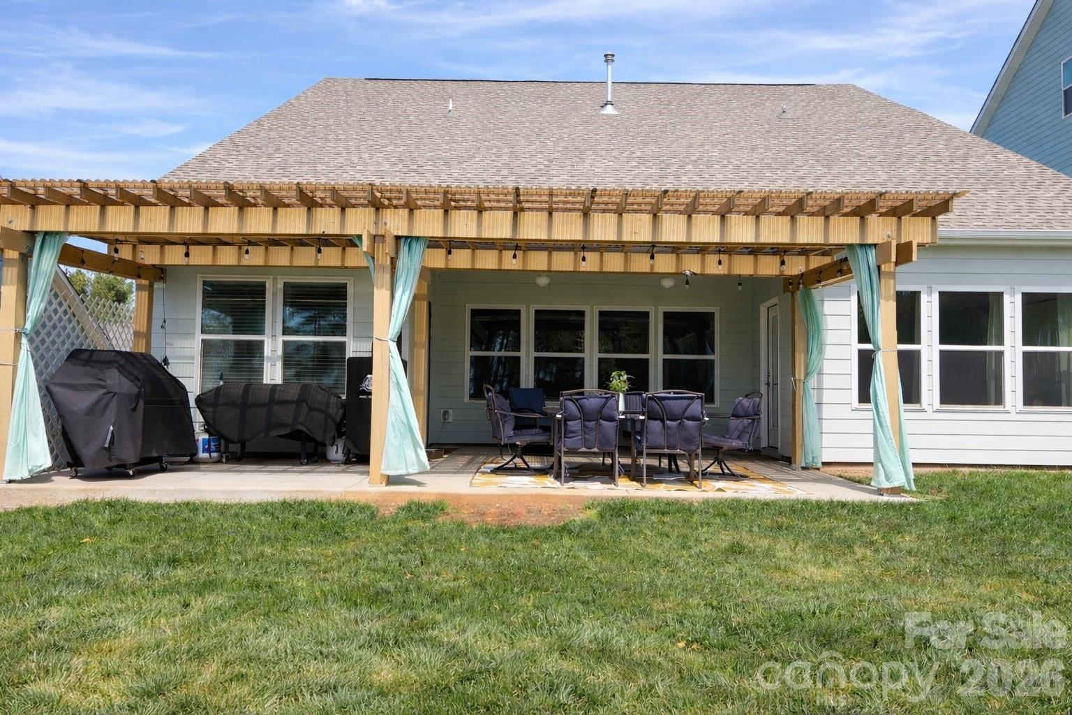 5235 Admirals Landing — Lancaster