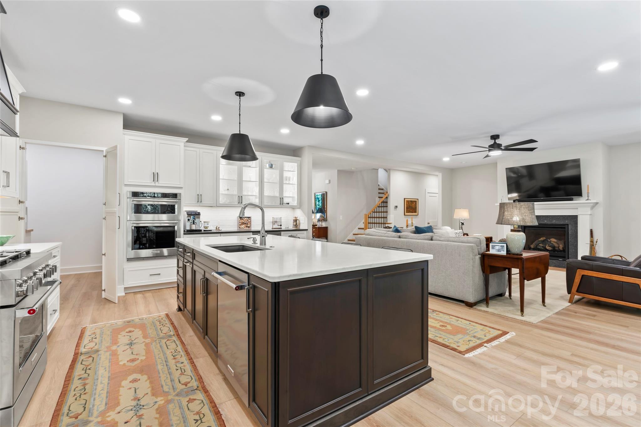 2866 Backwoods Trail — Denver