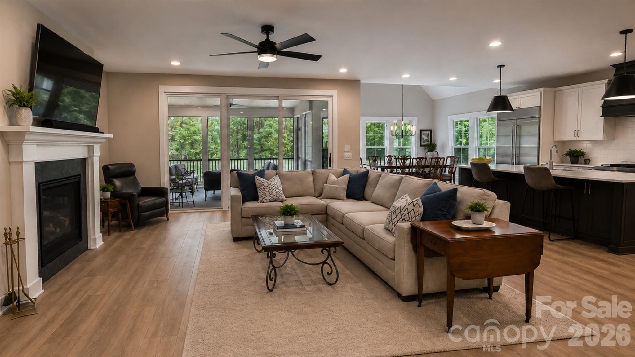 2866 Backwoods Trail — Denver