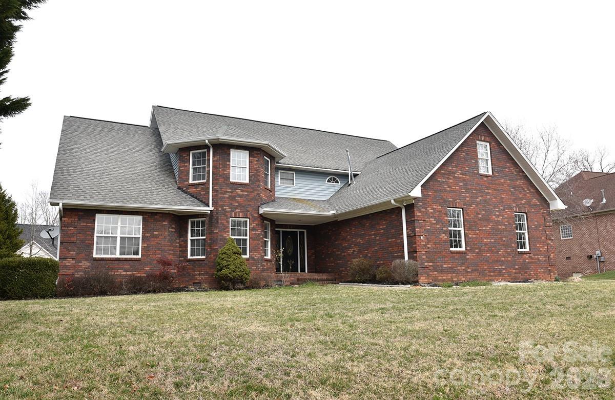 1203 Edgewater Court — Salisbury