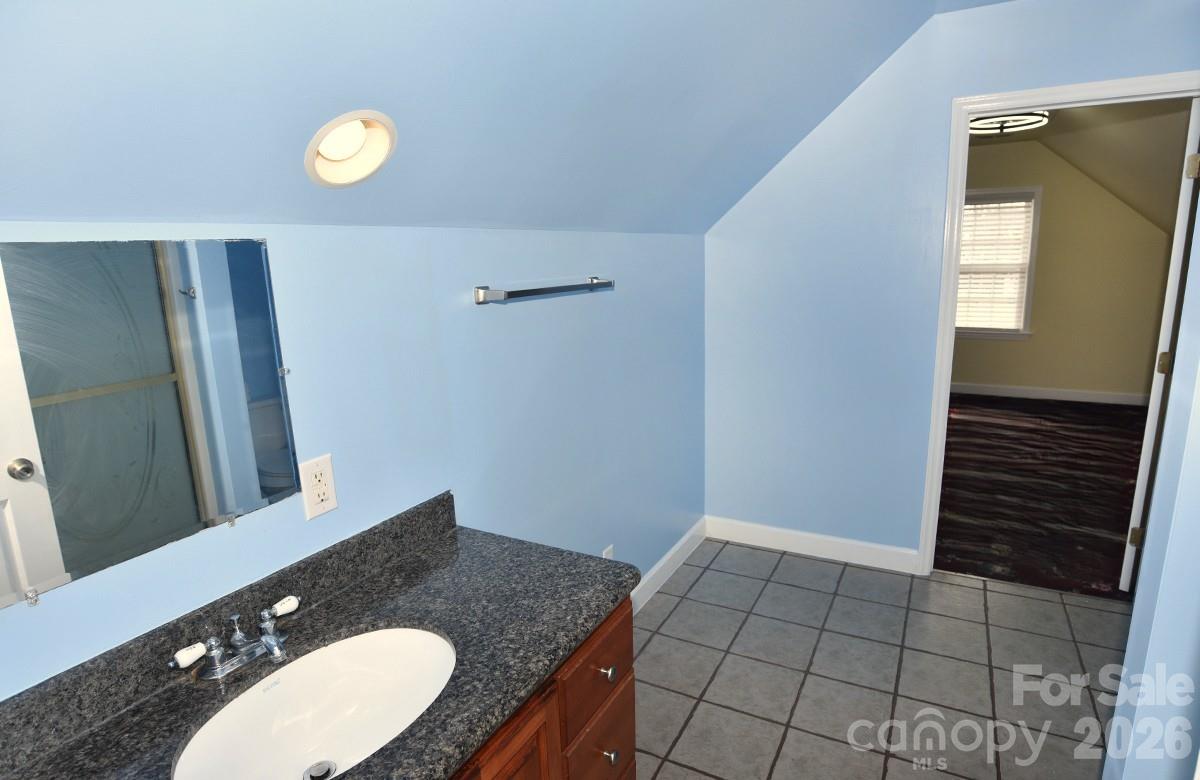 1203 Edgewater Court — Salisbury