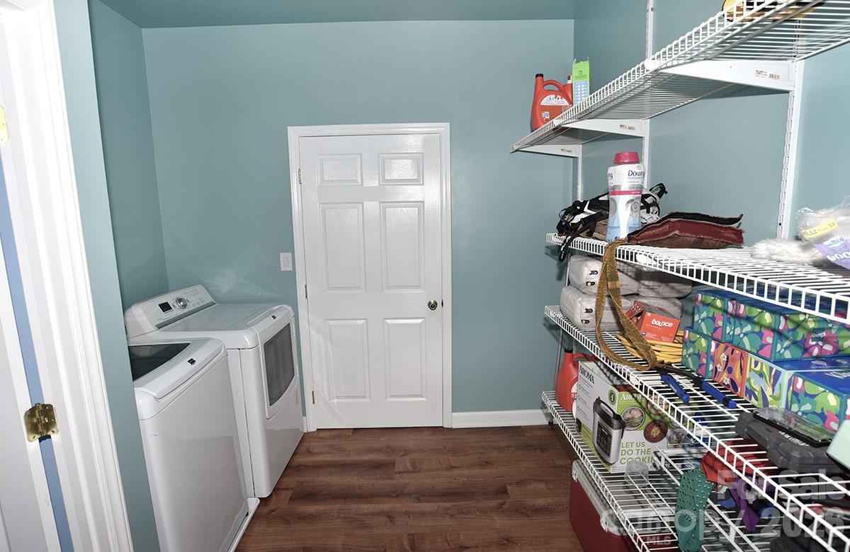 1203 Edgewater Court — Salisbury